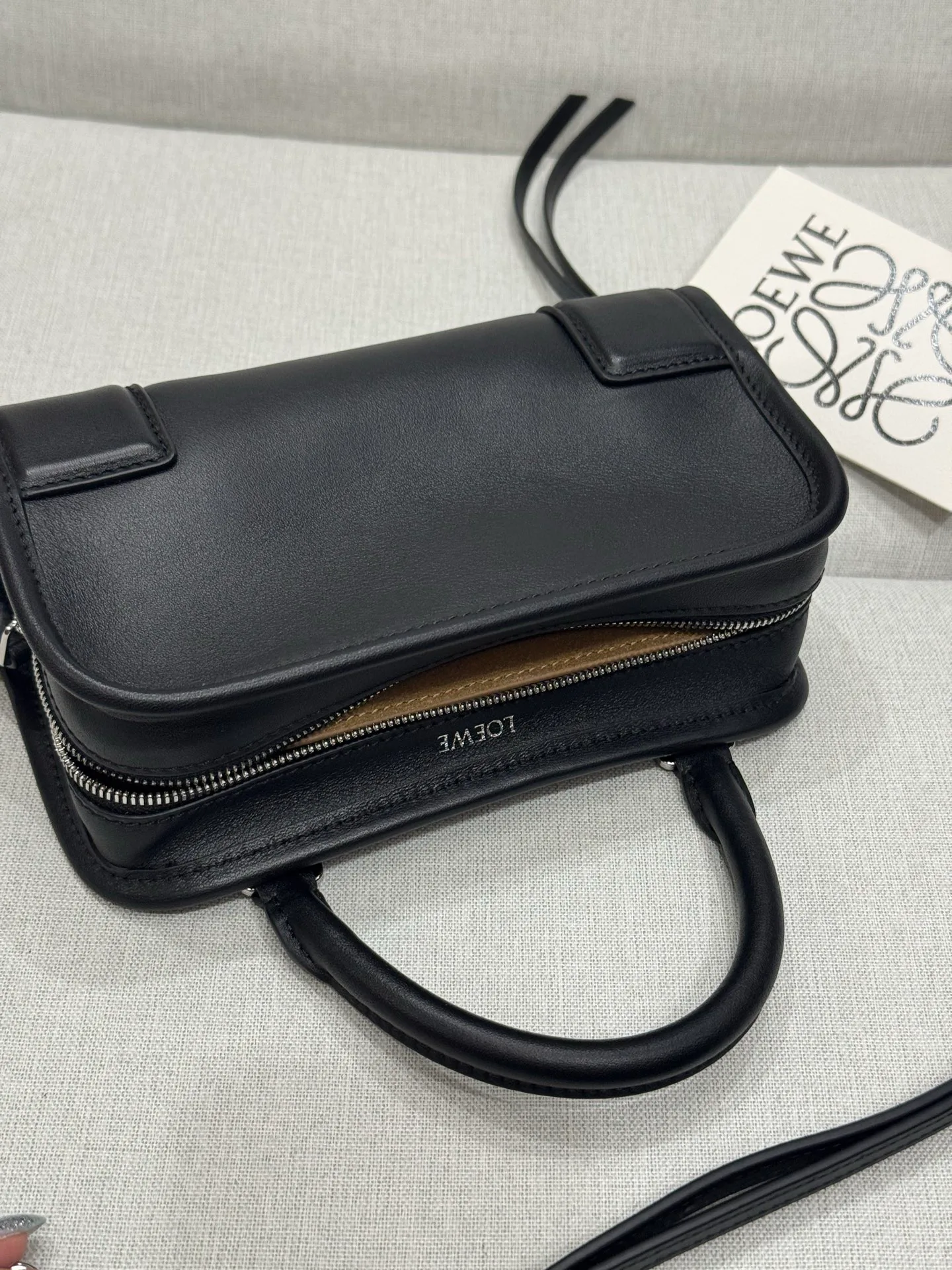 Классические Сумки Женские Loewe 12630385