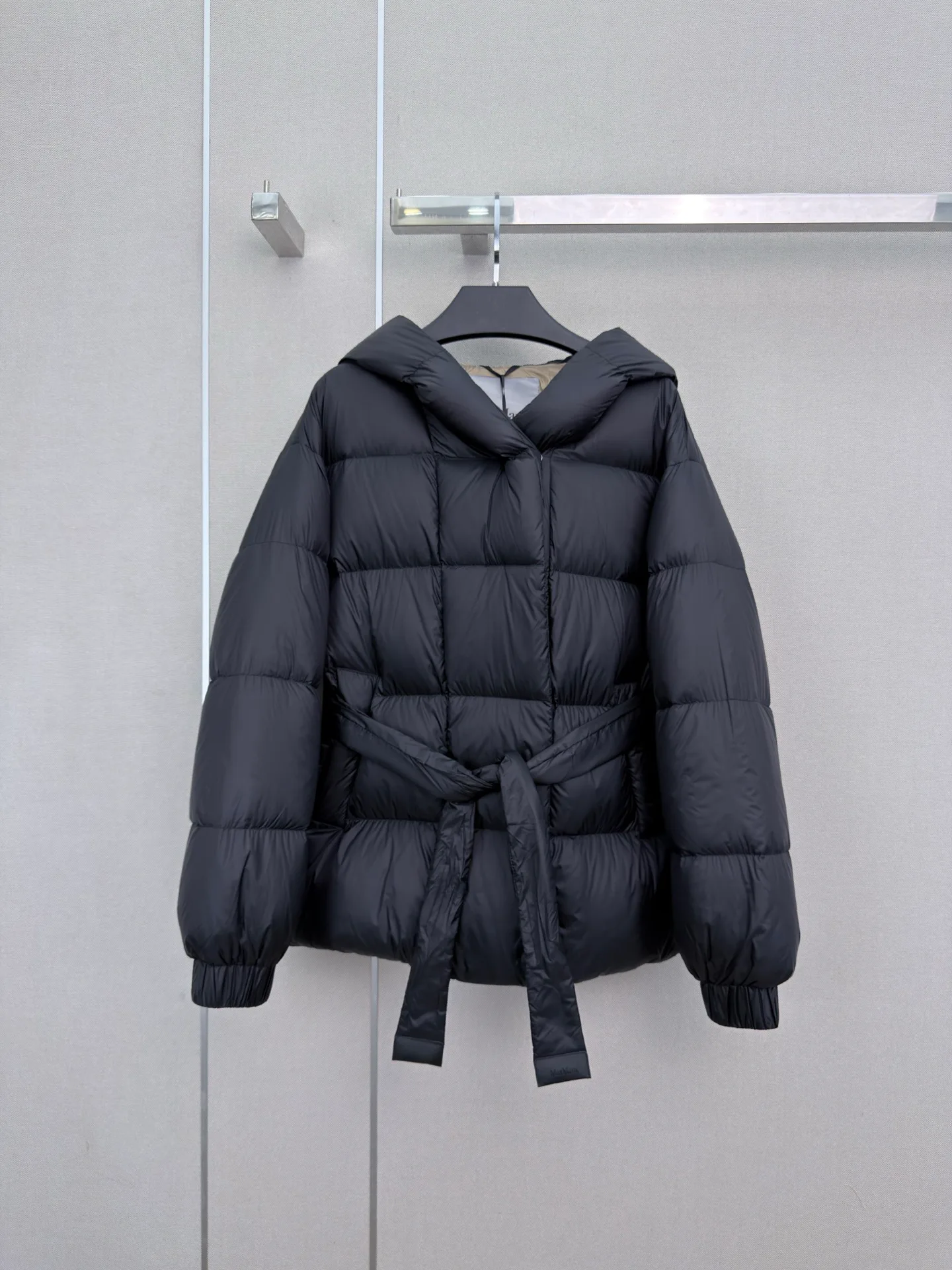 Куртки И Пуховики Женские Max Mara 18407990