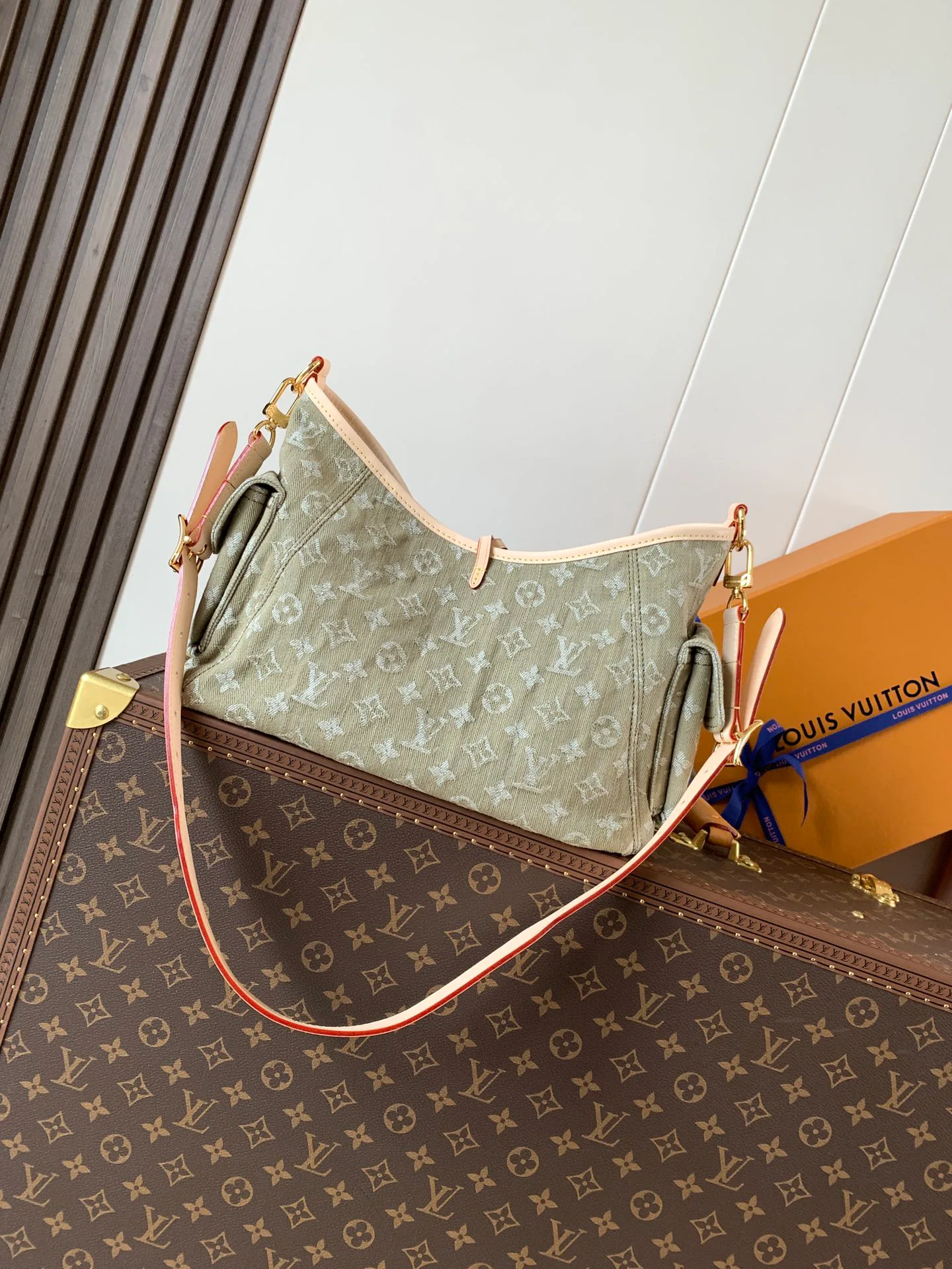 Сумки На Ремне Женские Louis Vuitton 13435276