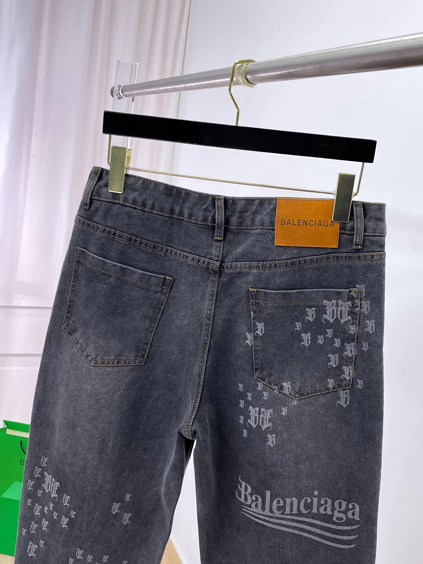 Джинсы Мужские Balenciaga 18499650