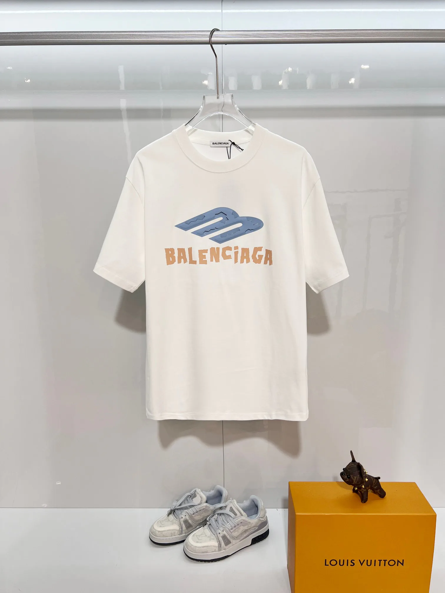 Футболки Женские Balenciaga 1236867