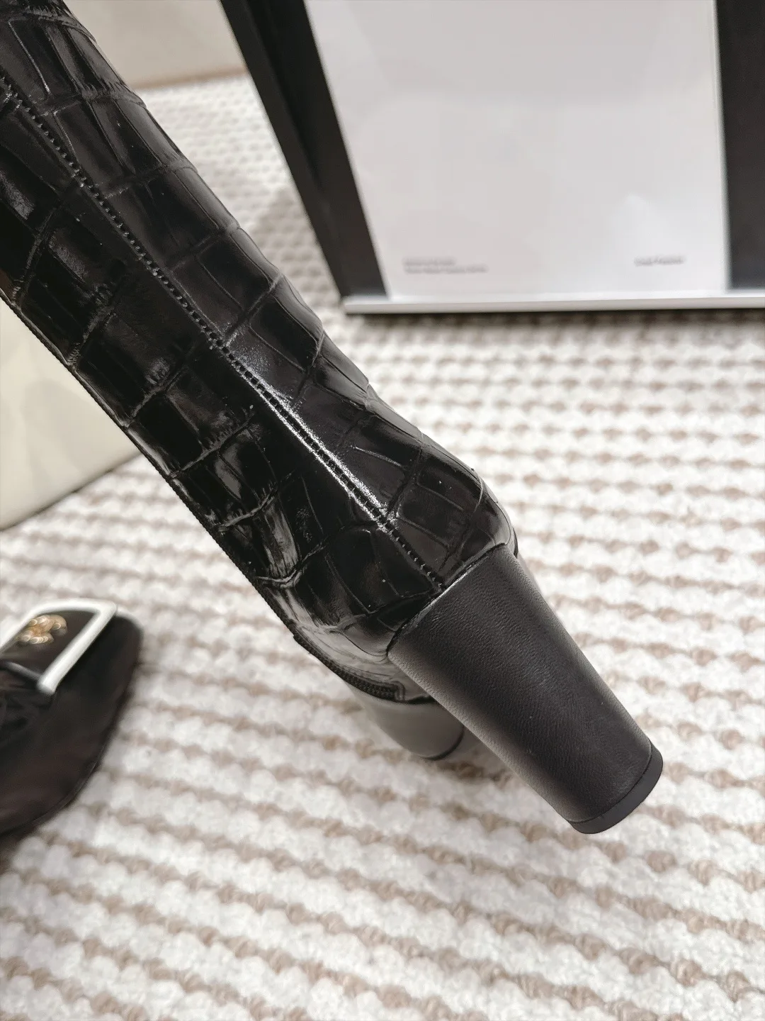 Сапоги Женские Chanel 18830445
