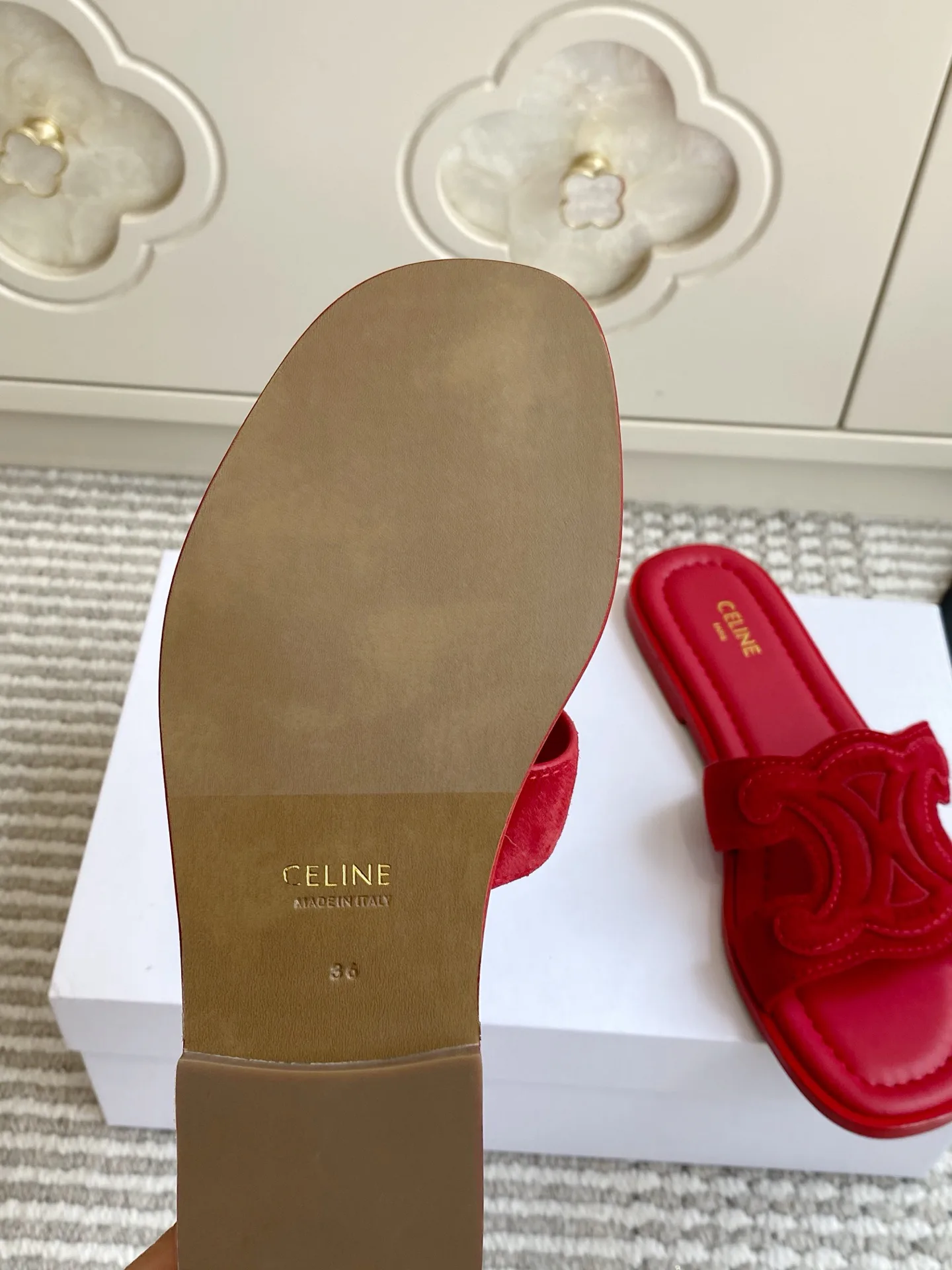Шлепанцы Женские Celine 17572139