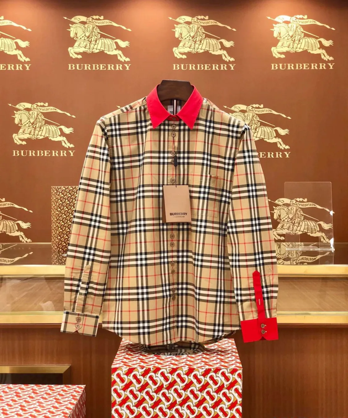 Рубашки Женские Burberry 11358129