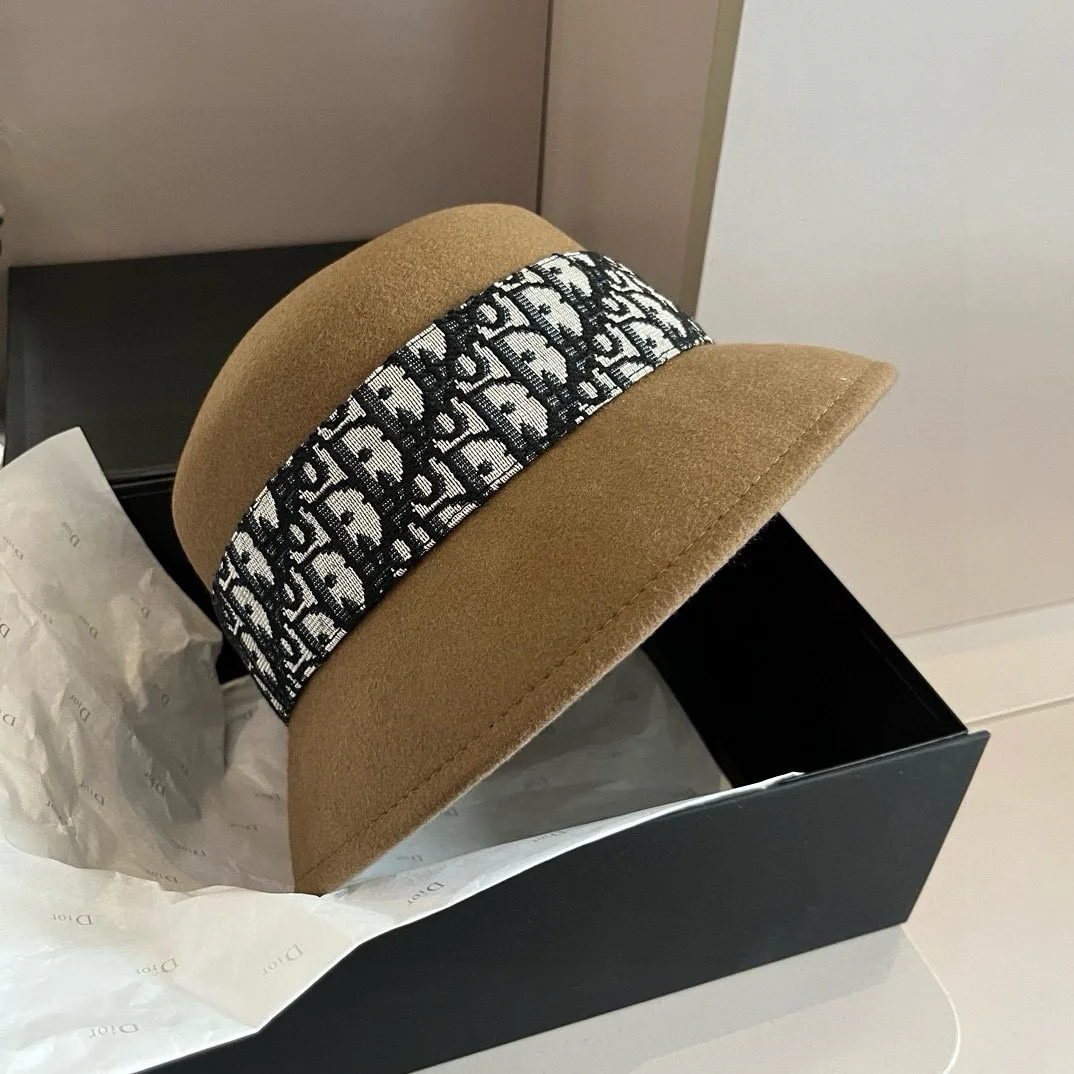 Головные Уборы Christian Dior 5408