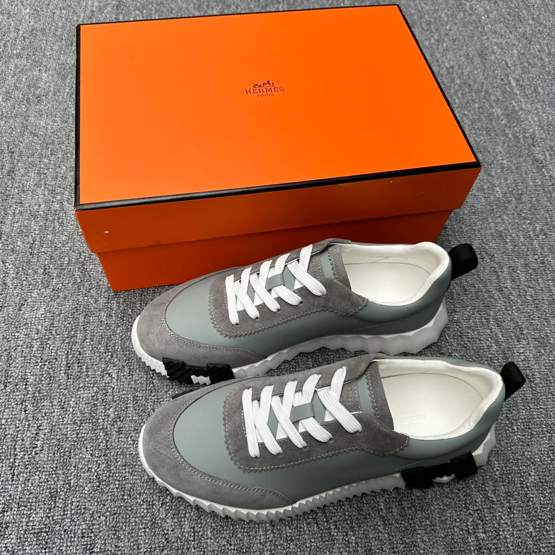 Кроссовки Женские Hermes 18076174