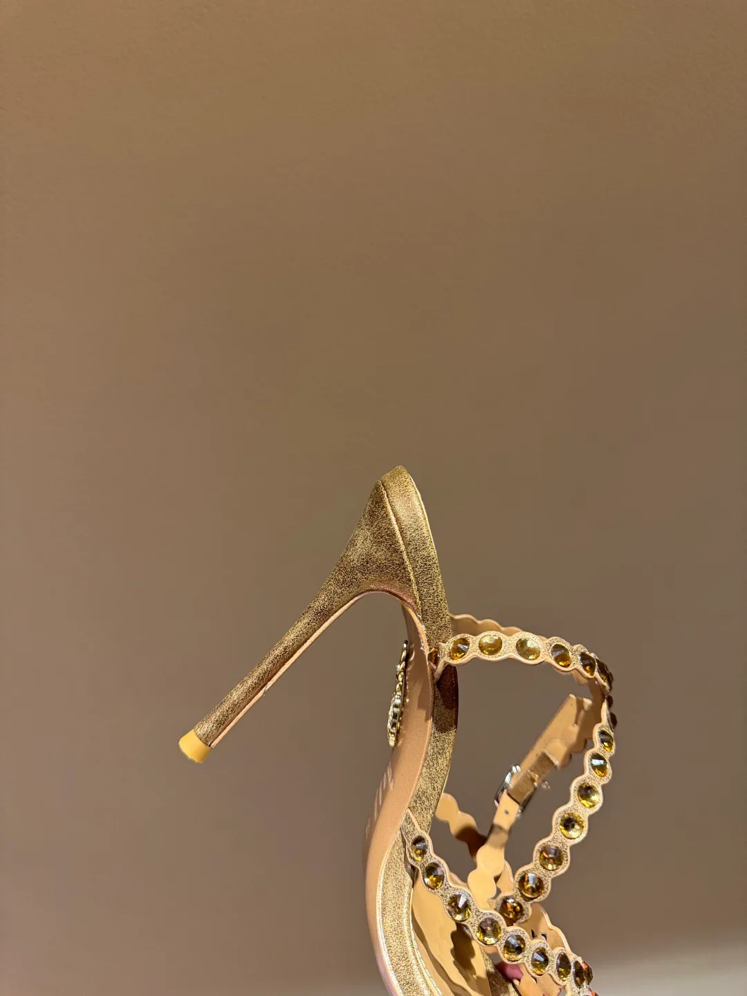 Босоножки Женские Aquazzura 655701