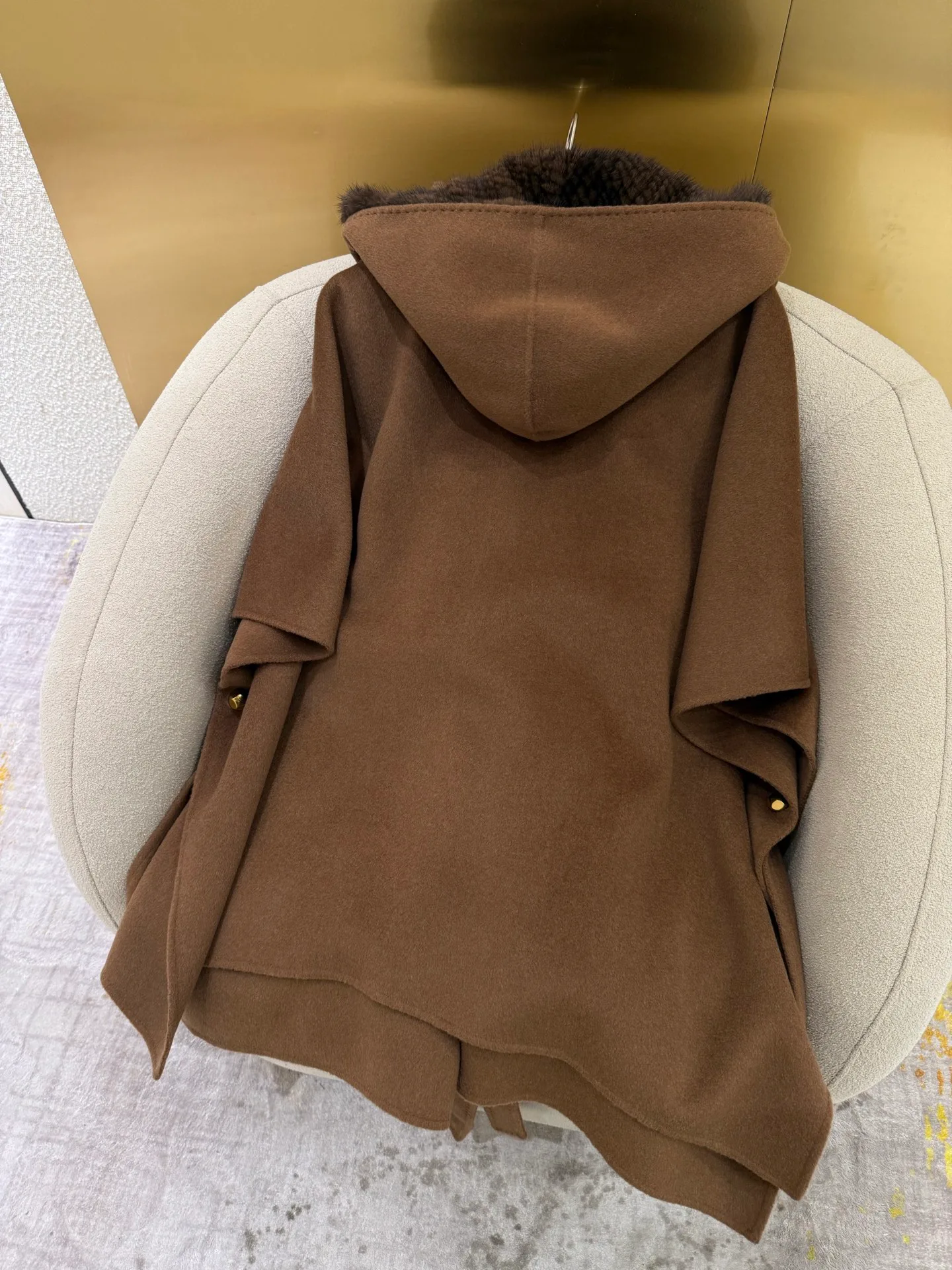 Пальто Женские Louis Vuitton 669884