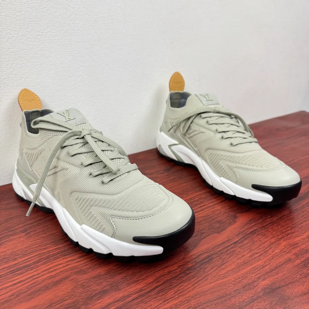 Кроссовки Мужские Louis Vuitton 4898723