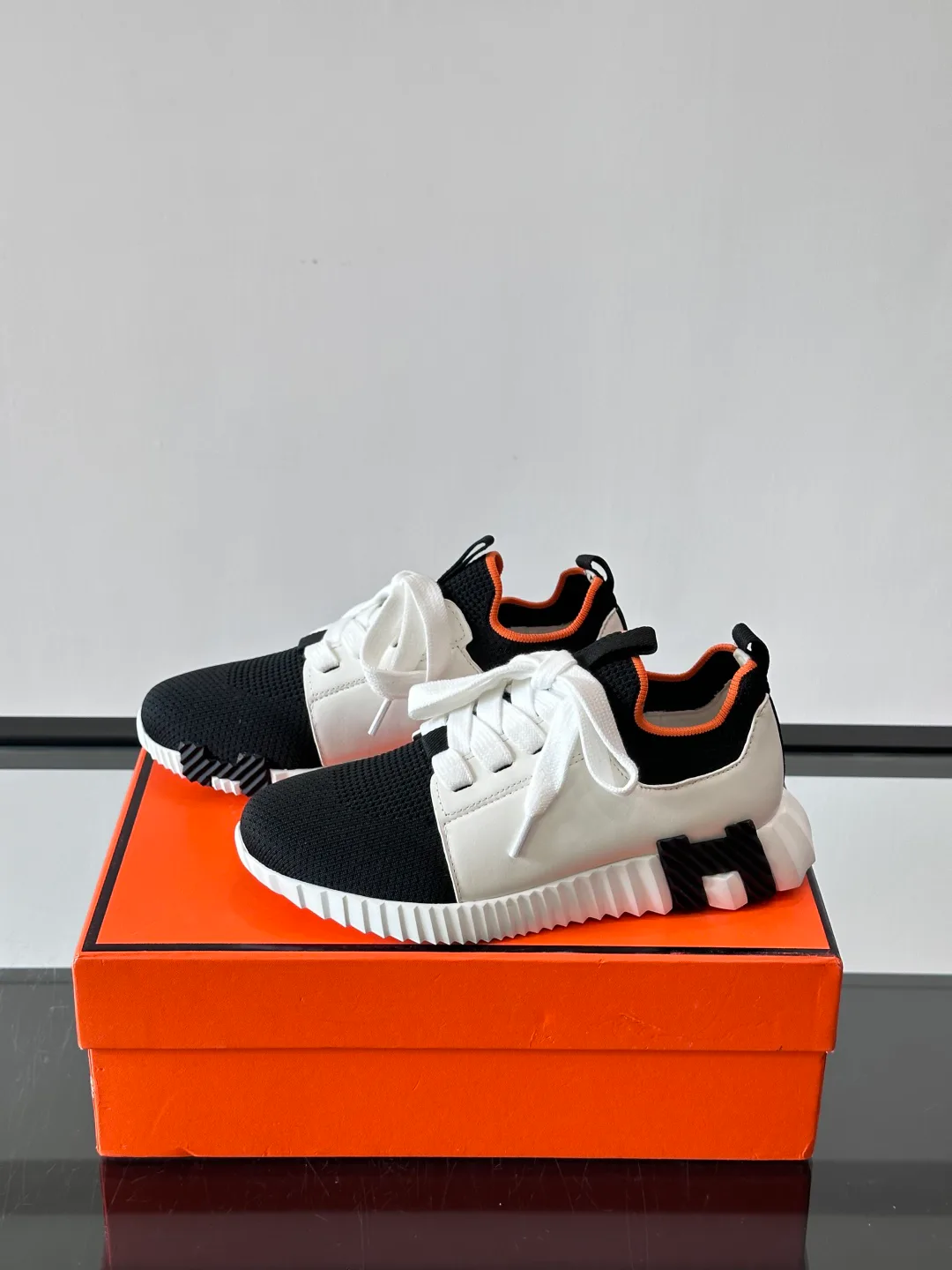 Кроссовки Женские Hermes 77597