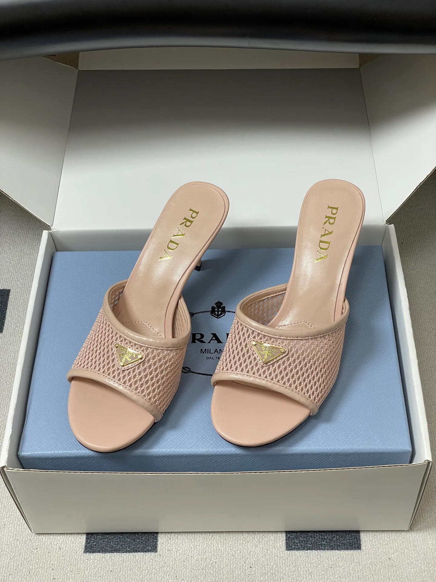 Босоножки Женские Prada 13226170