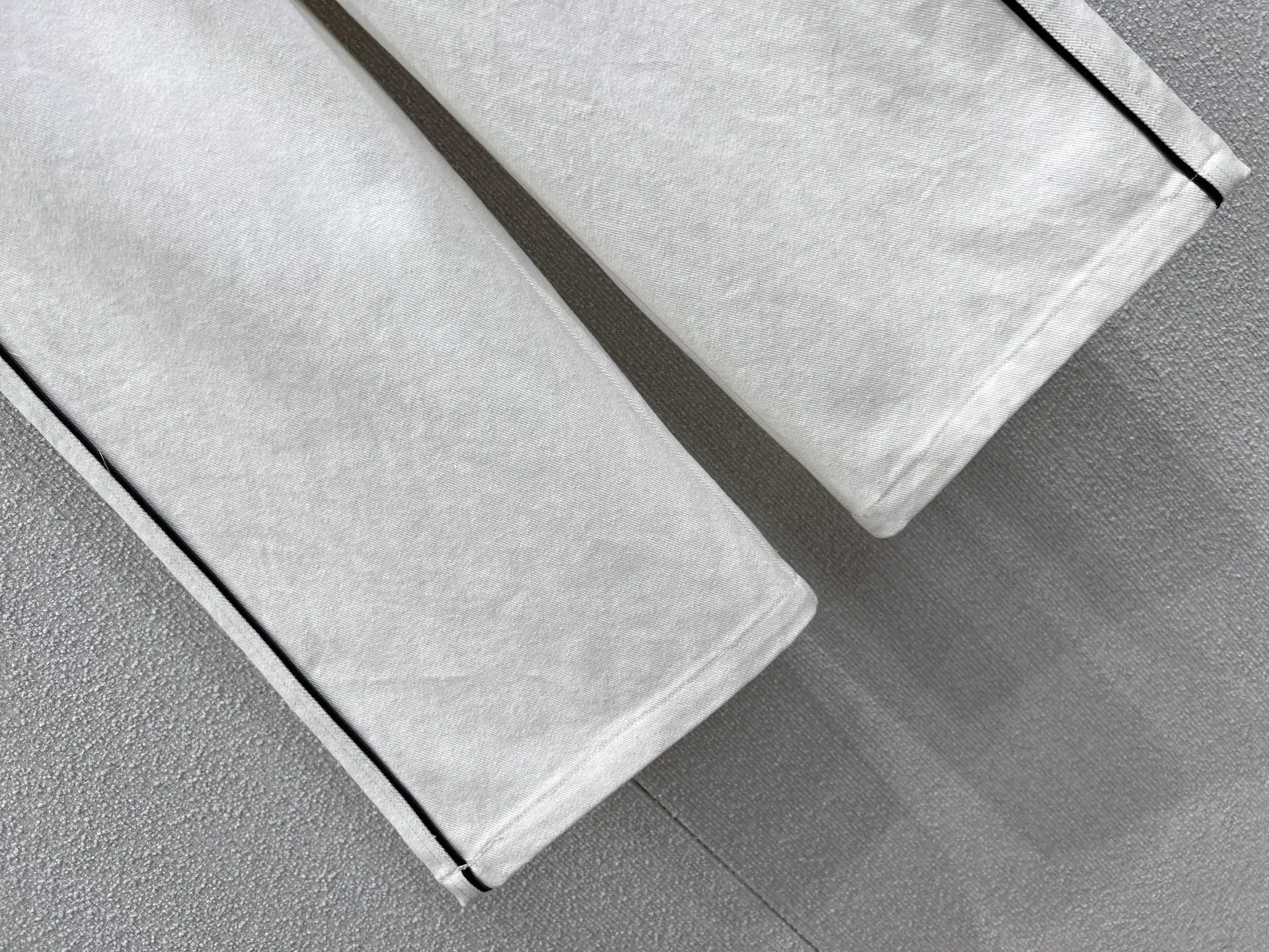 Джинсы Женские Chanel 1810842