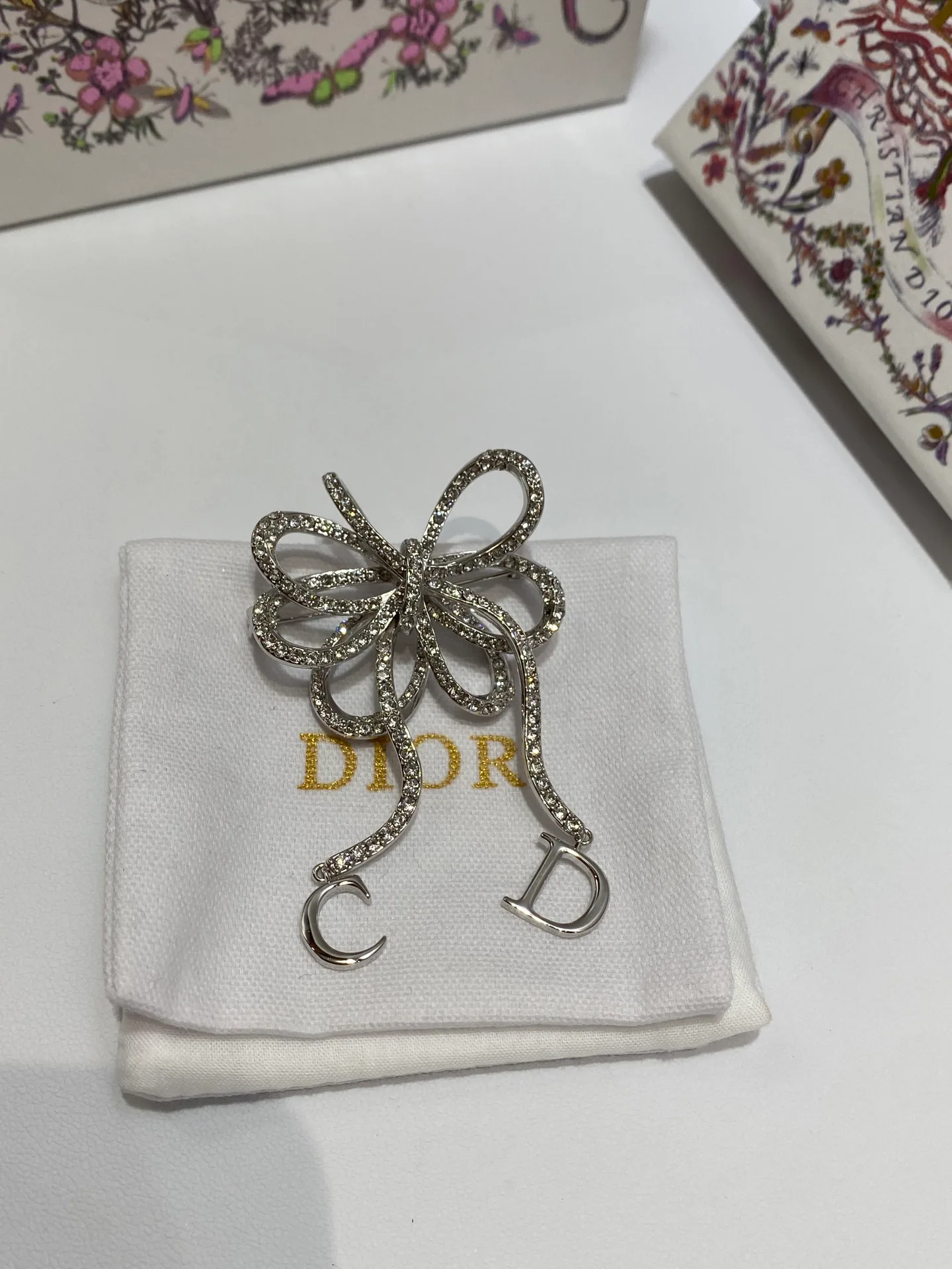 Бижутерия Christian Dior 18656354