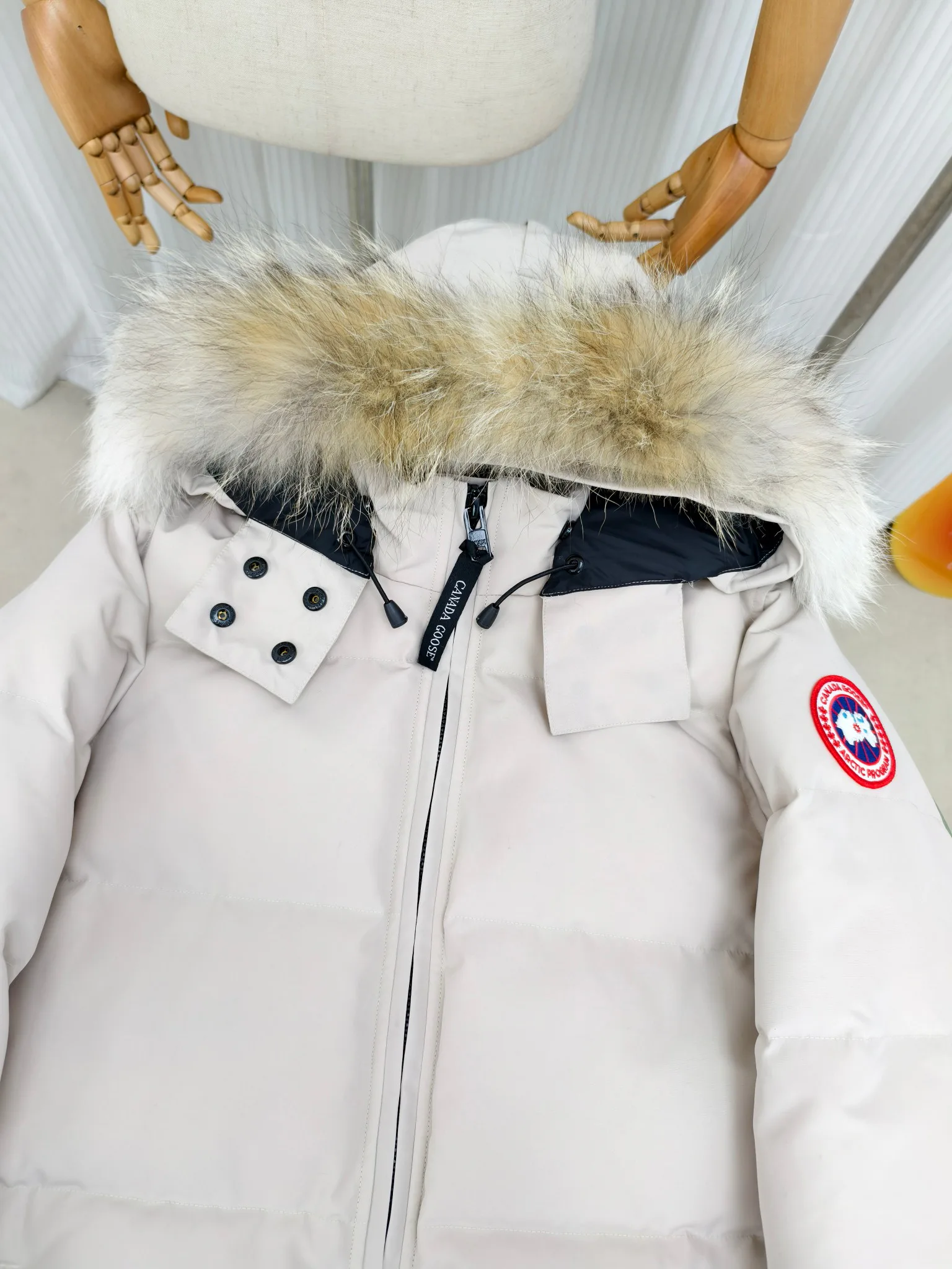 Куртки И Пуховики Женские Canada Goose 3612917