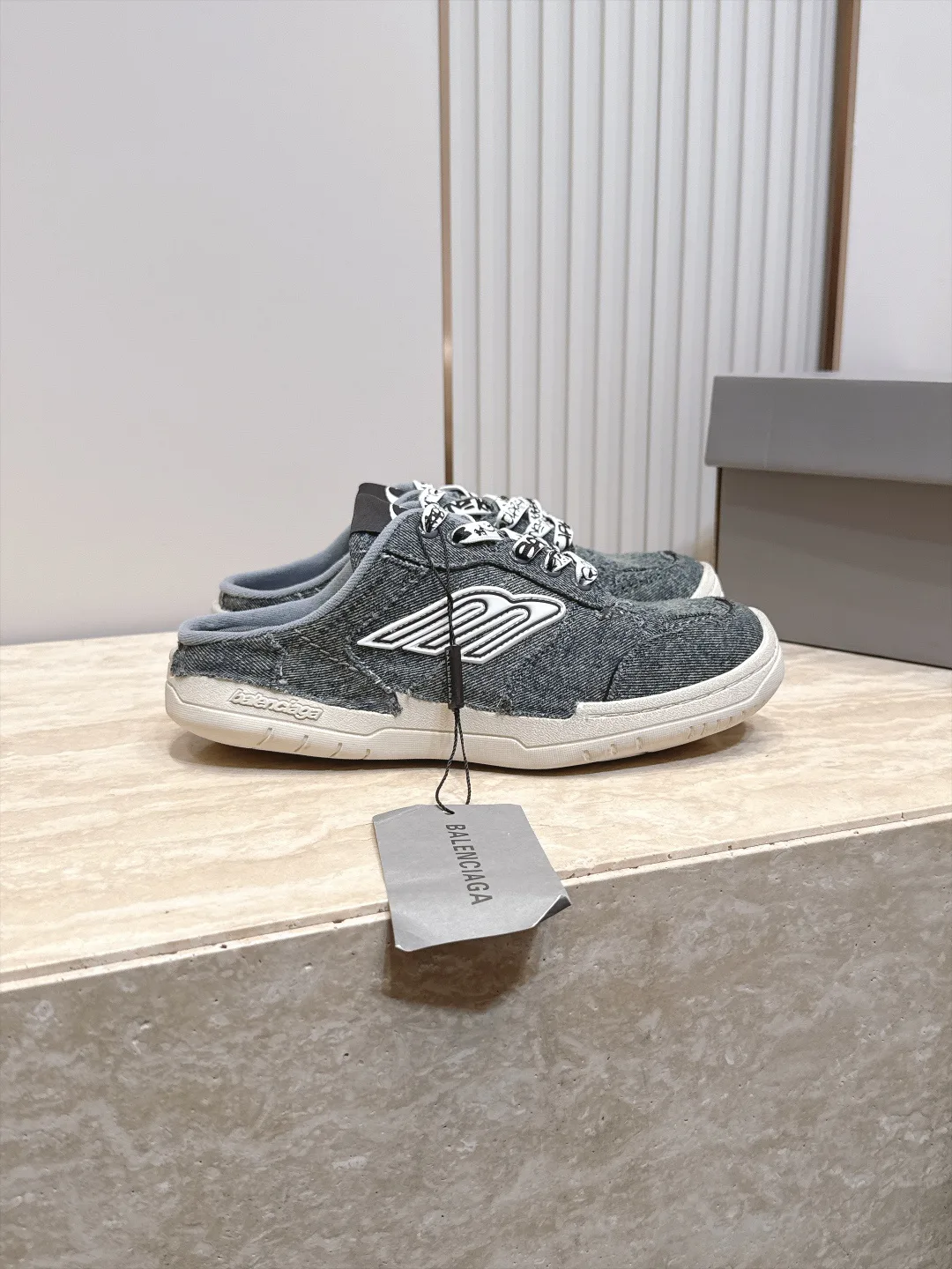 Кроссовки Женские Balenciaga 18926940
