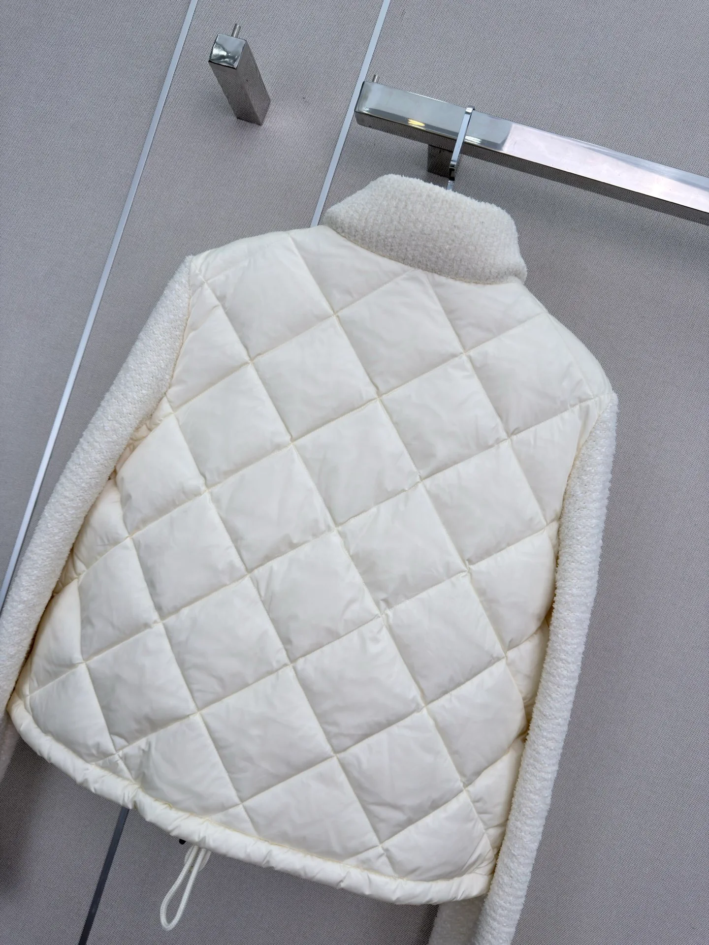 Куртки И Пуховики Женские Moncler 18023496