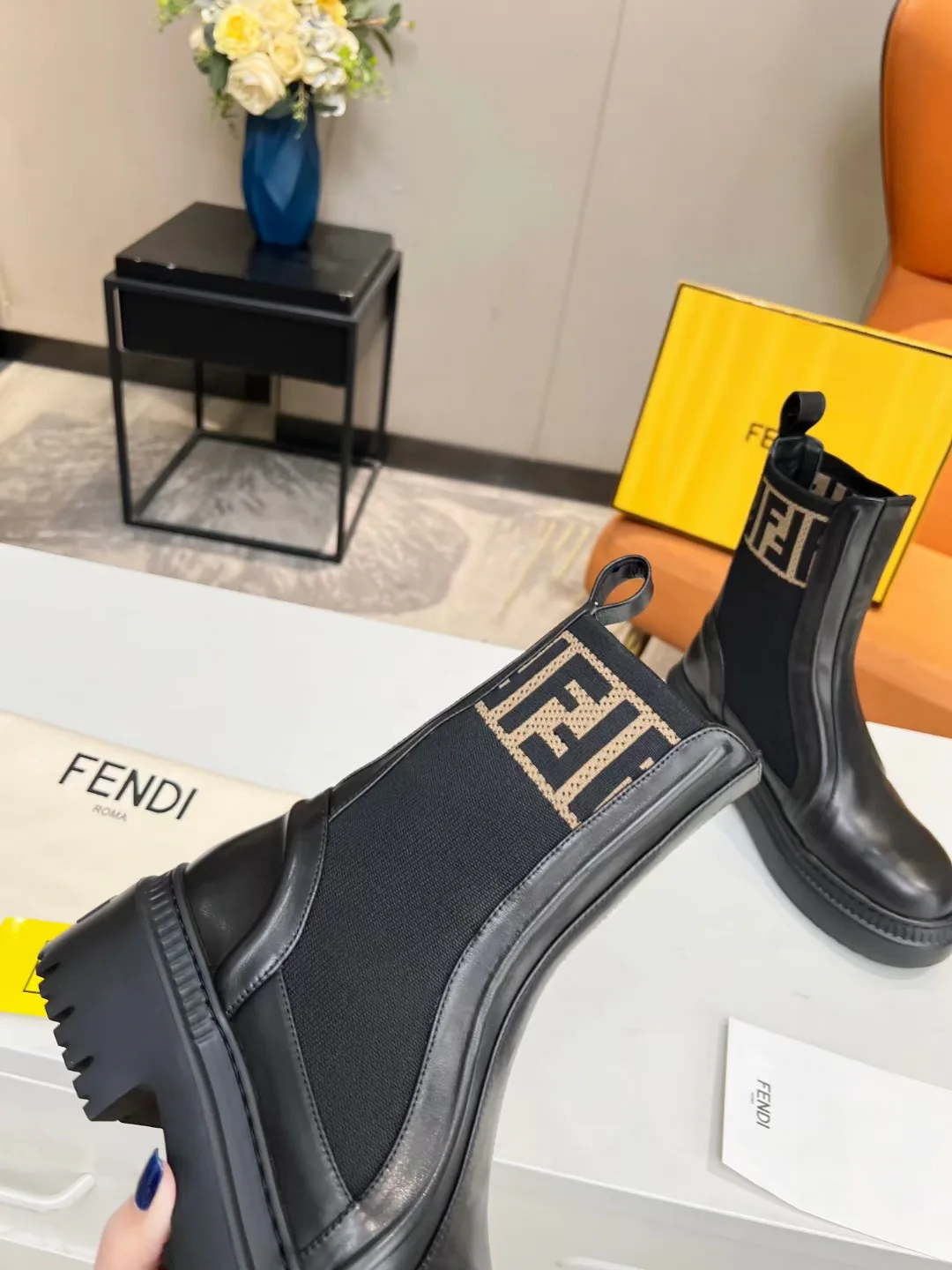 Ботинки Женские Fendi 18264014