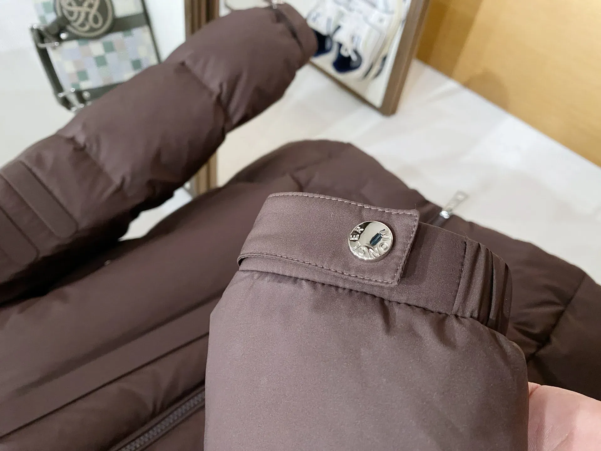 Куртки И Пуховики Мужские Moncler 1309600