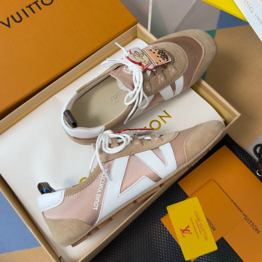 Кроссовки Женские Louis Vuitton 11235163