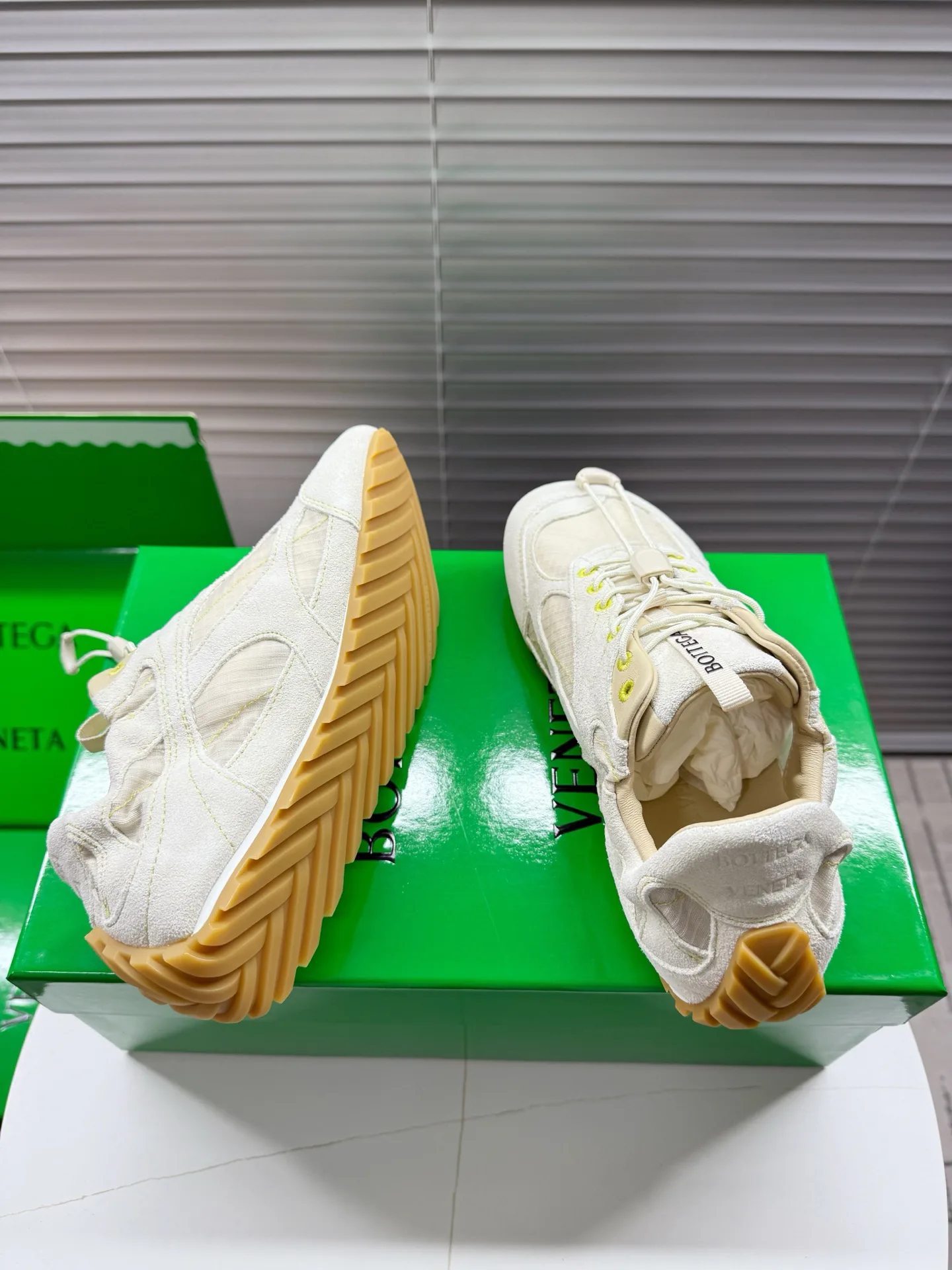 Кроссовки Женские Bottega Veneta 983478