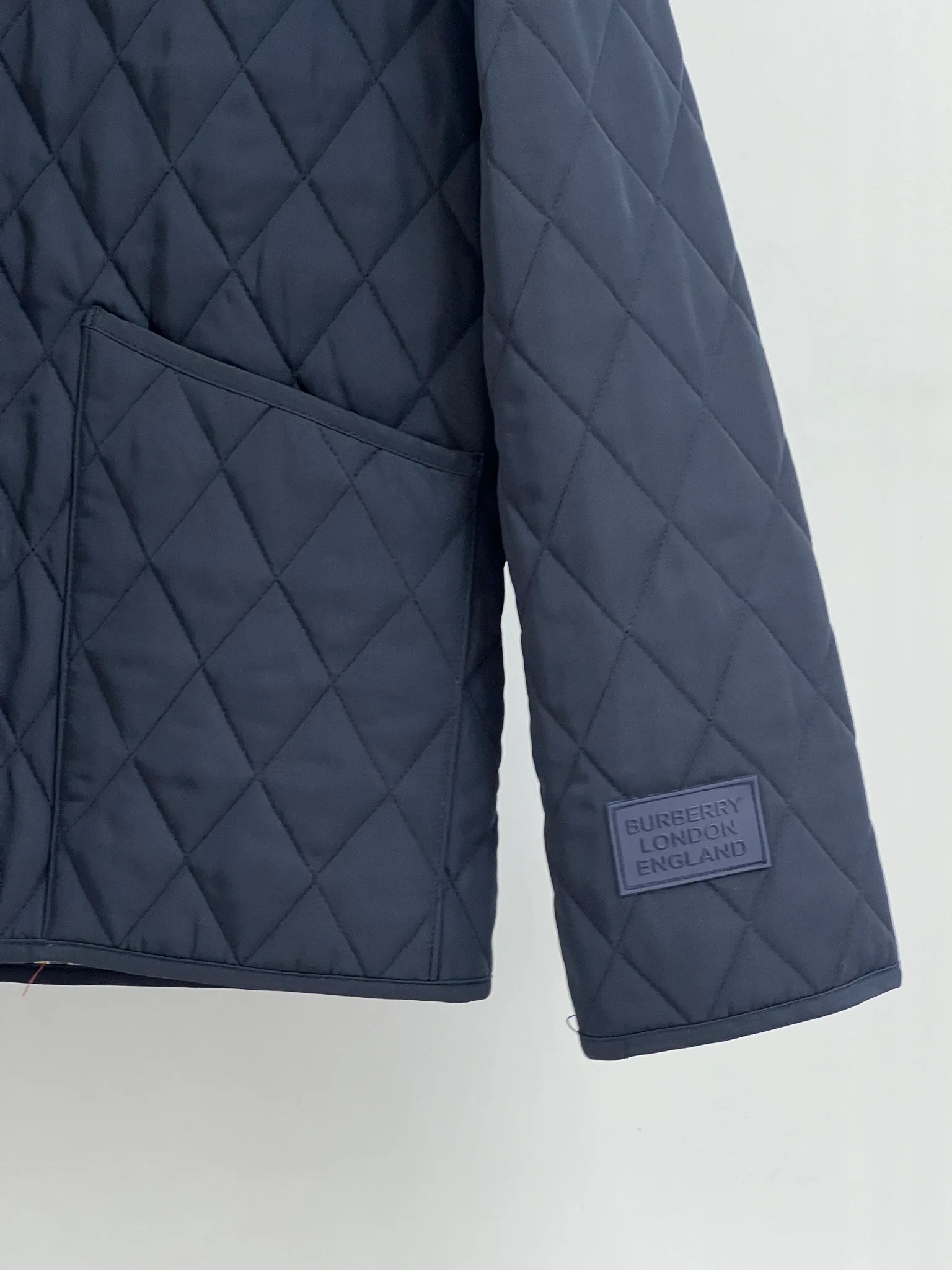 Куртки И Пуховики Женские Burberry 10898834