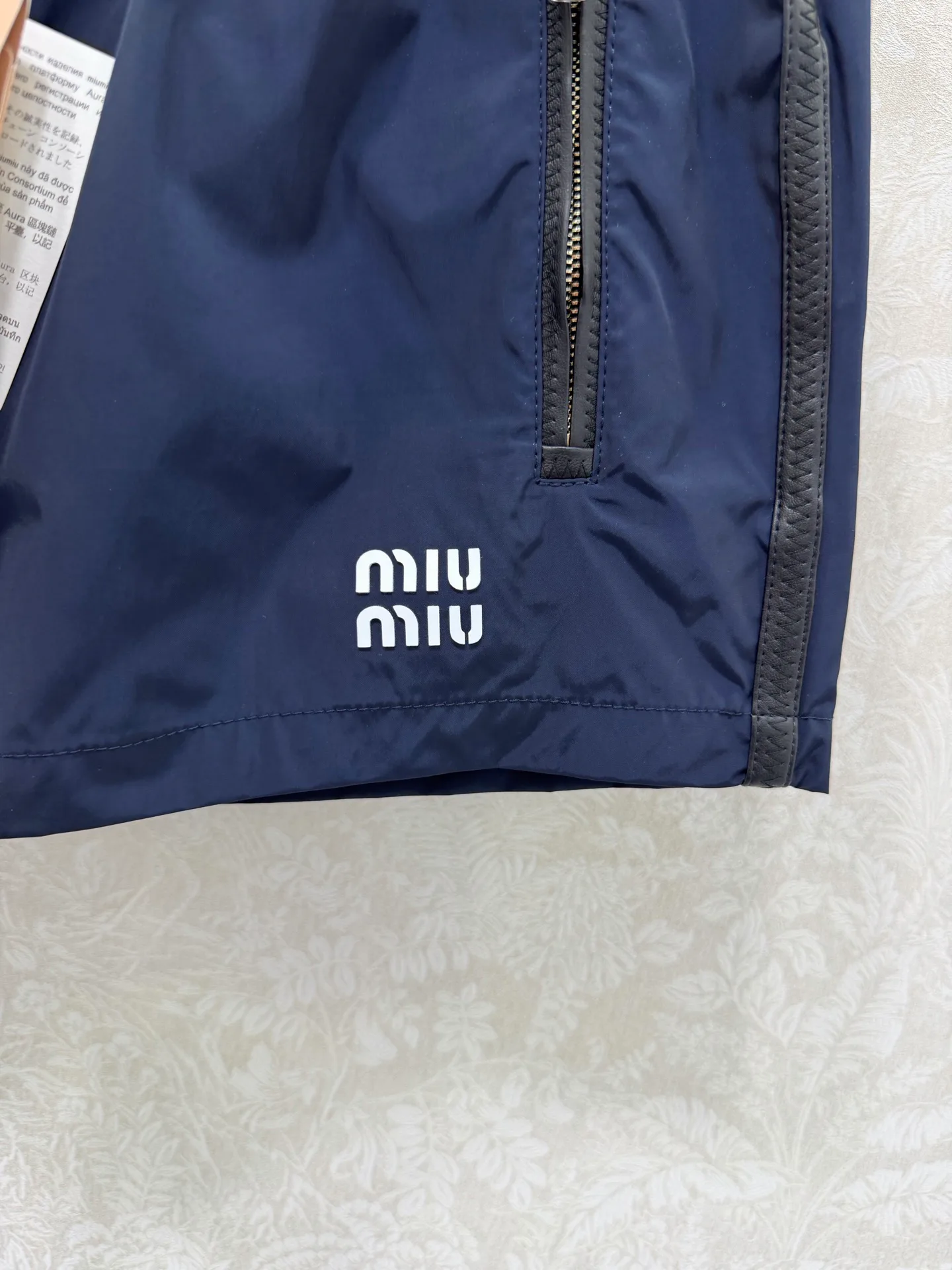 Шорты Мужские Miu Miu 10088738