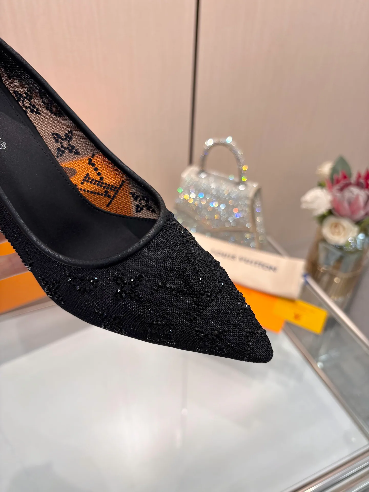Туфли Женские Louis Vuitton 19597270