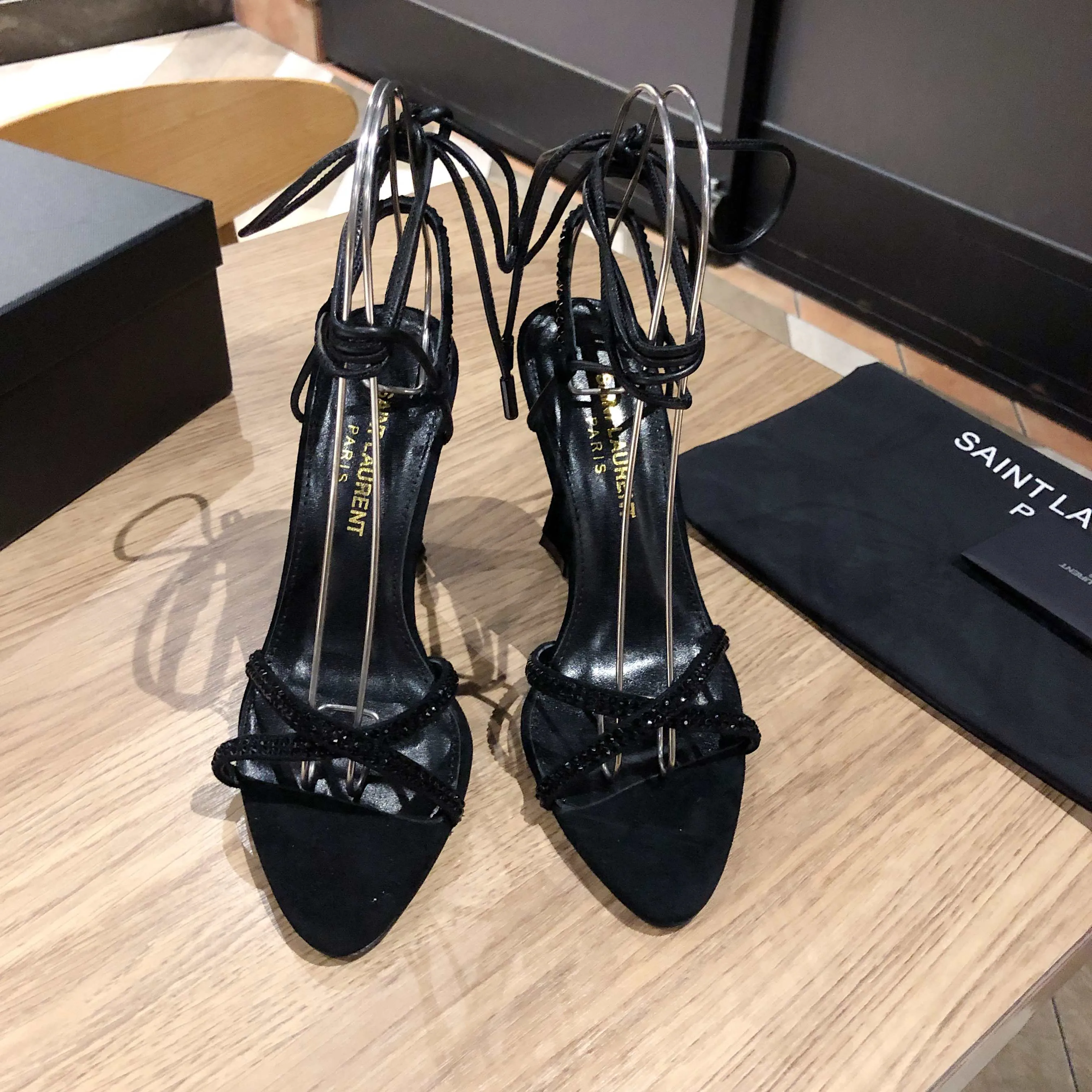 Босоножки Женские Saint Laurent 11220452