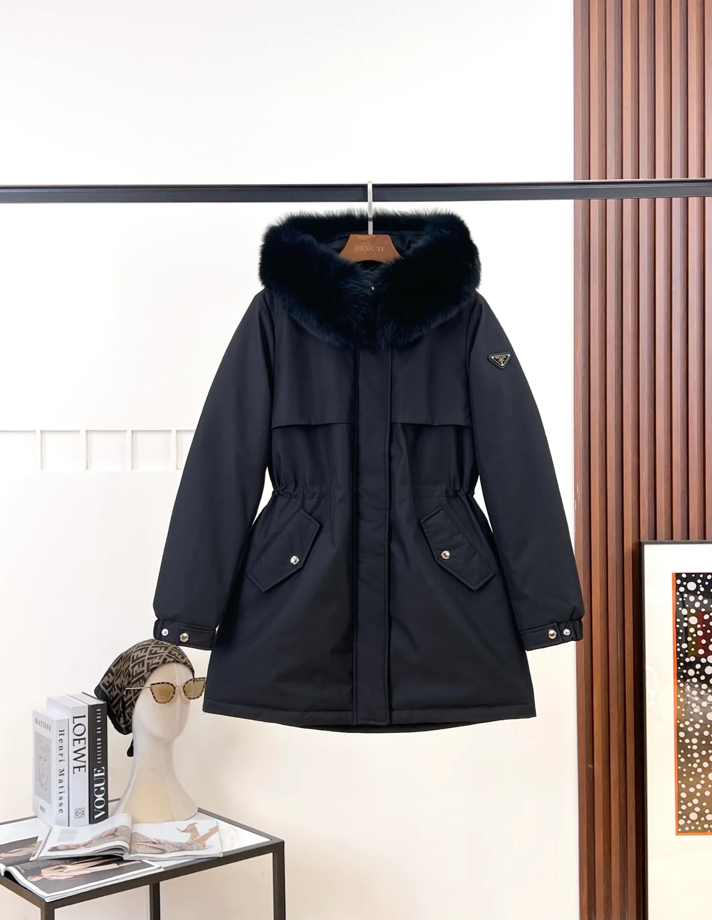 Куртки И Пуховики Женские Prada 18228766