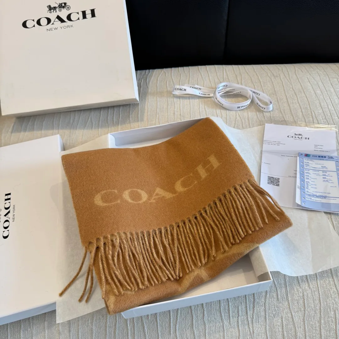 Шарфы Coach 18627075