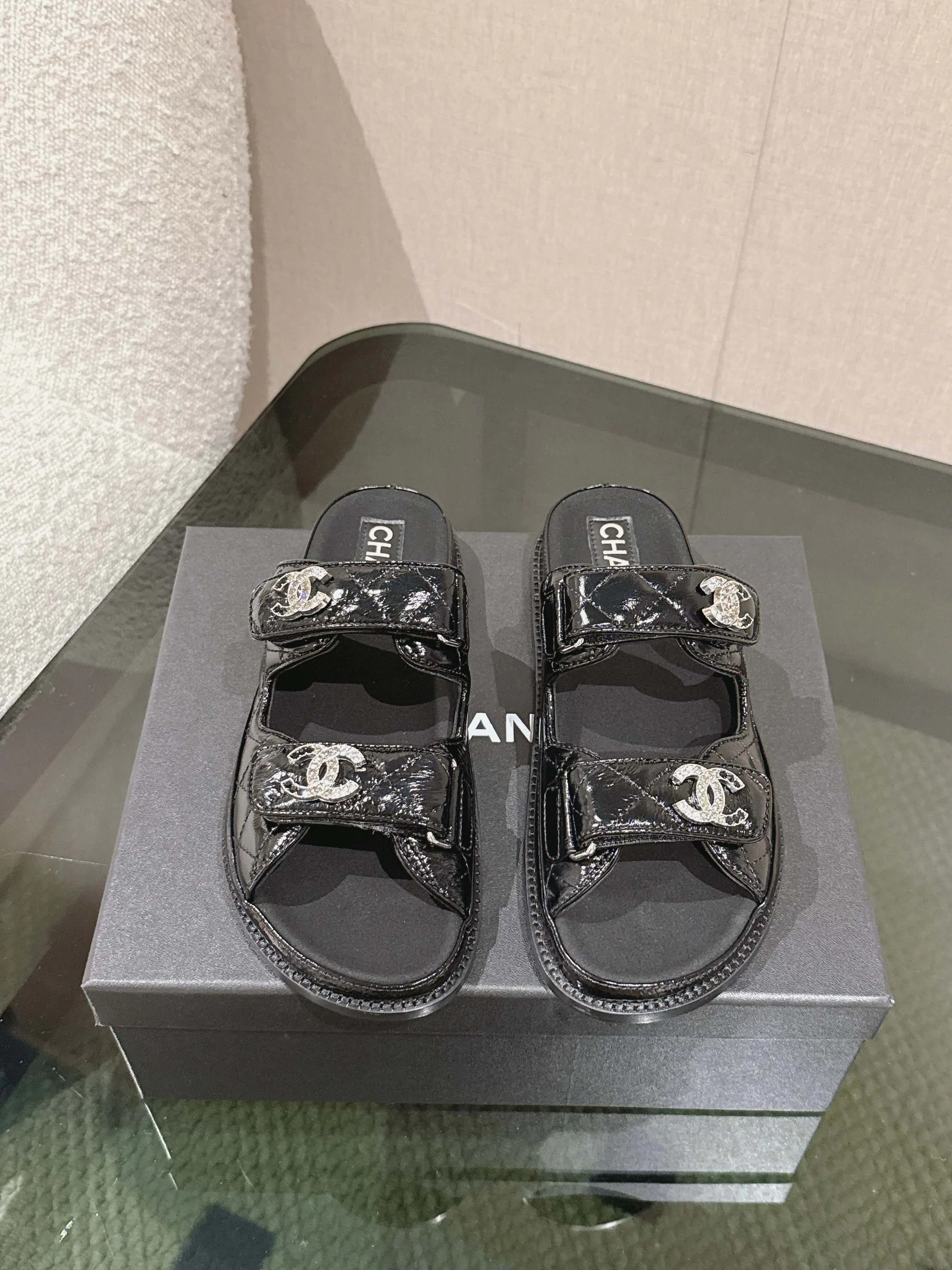 Сандалии Женские Chanel 11353675