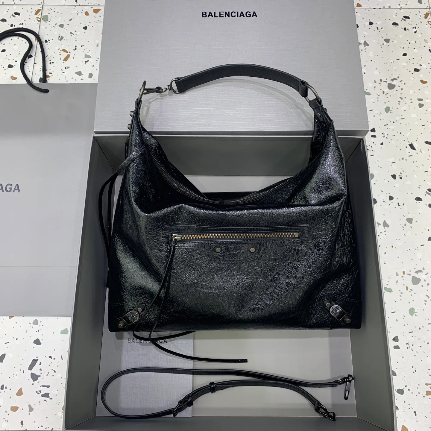 Классические Сумки Женские Balenciaga 18135819