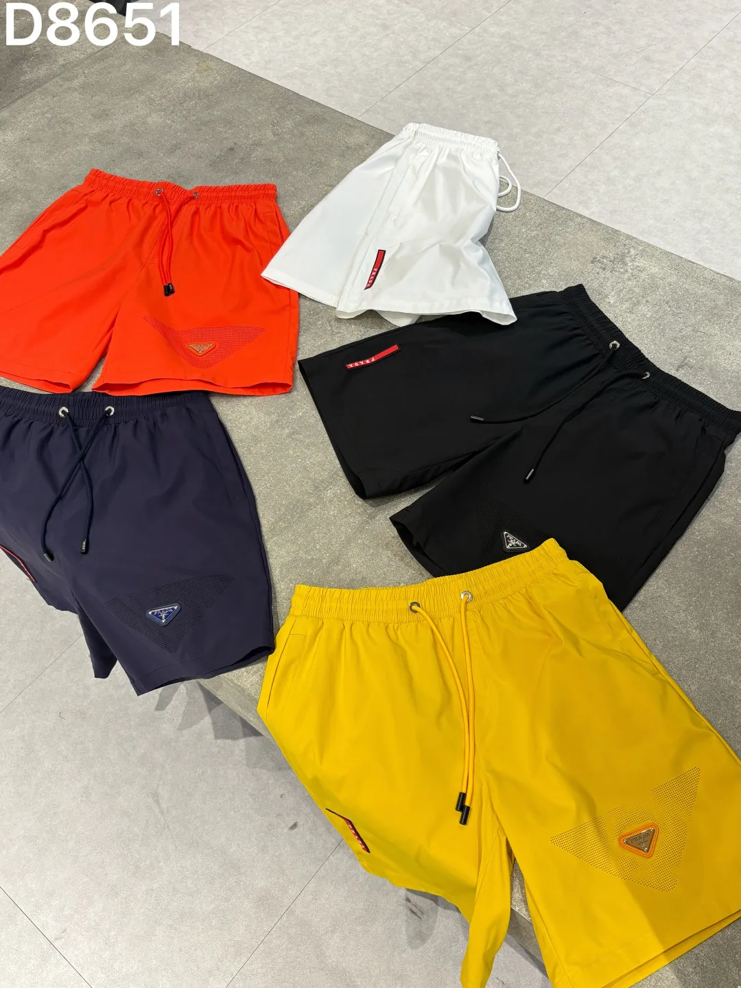 Шорты Мужские Prada 10511833