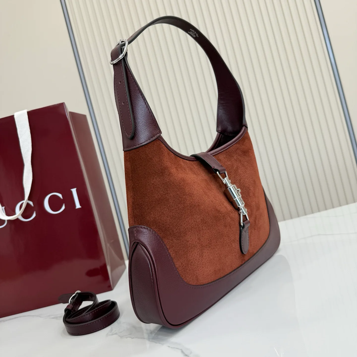 Классические Сумки Женские Gucci 17366995
