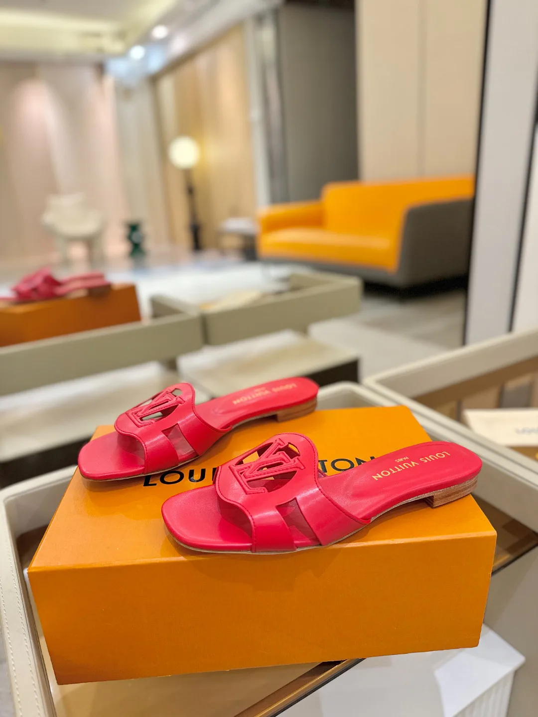 Сандалии Женские Louis Vuitton 9623535