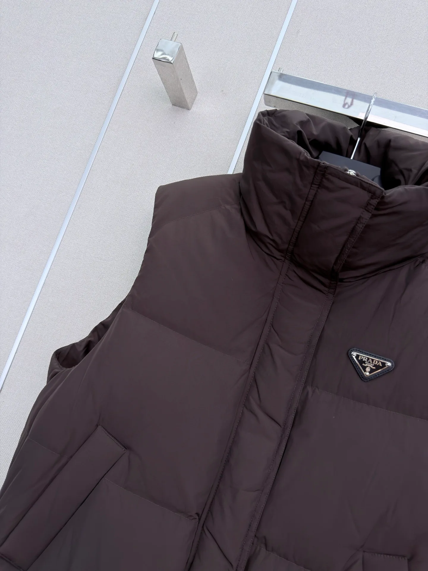 Жилеты Женские Prada 18185783