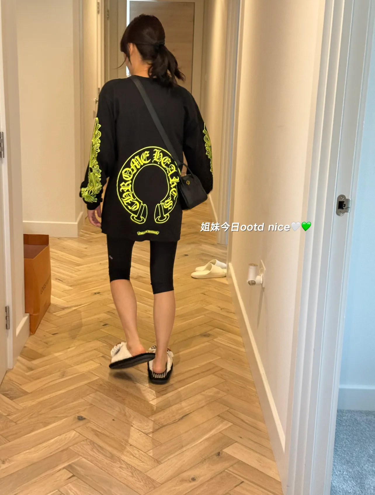 Футболки Женские Chrome Hearts 17941380
