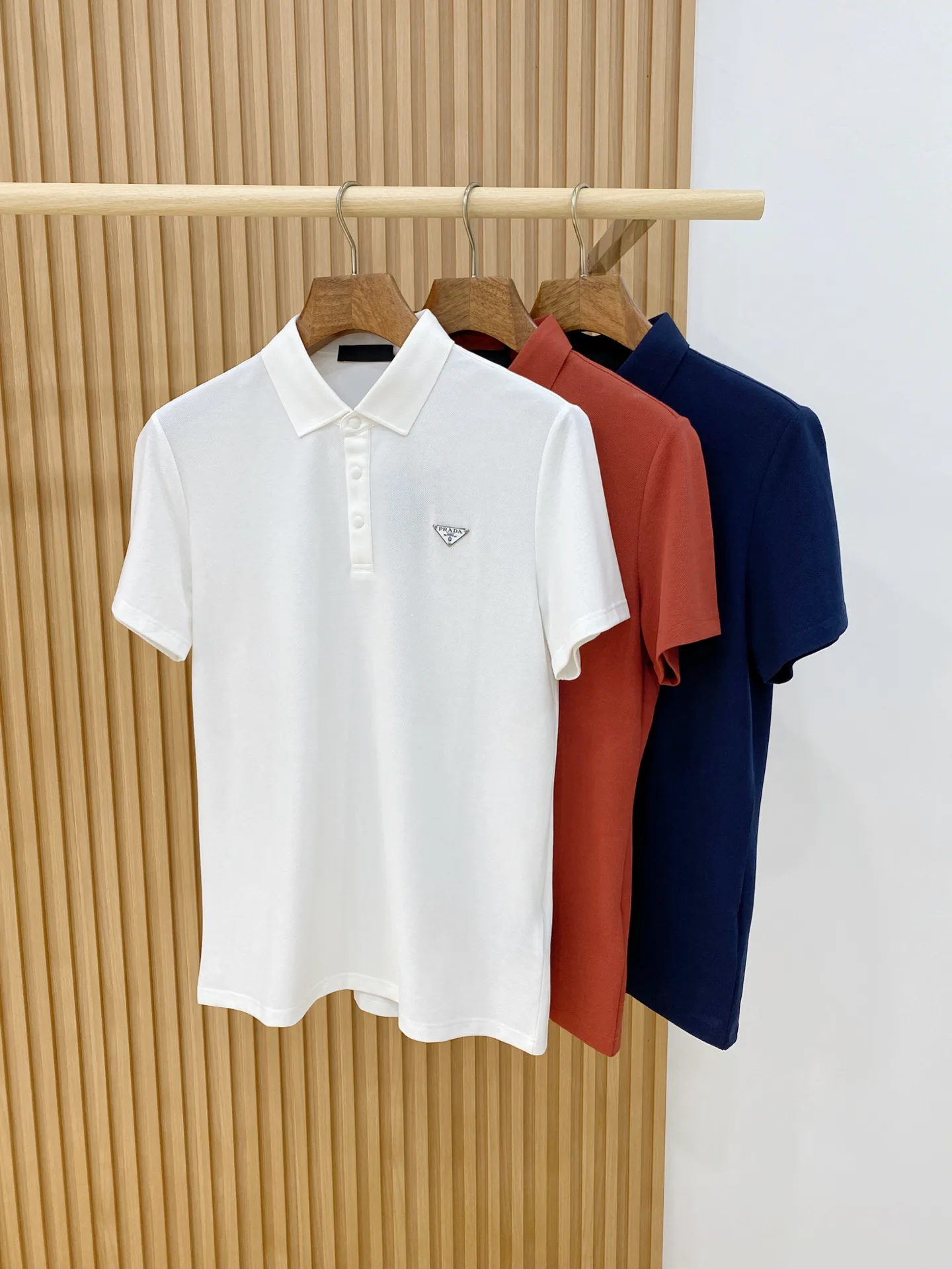 Рубашки Мужские Prada 18246912