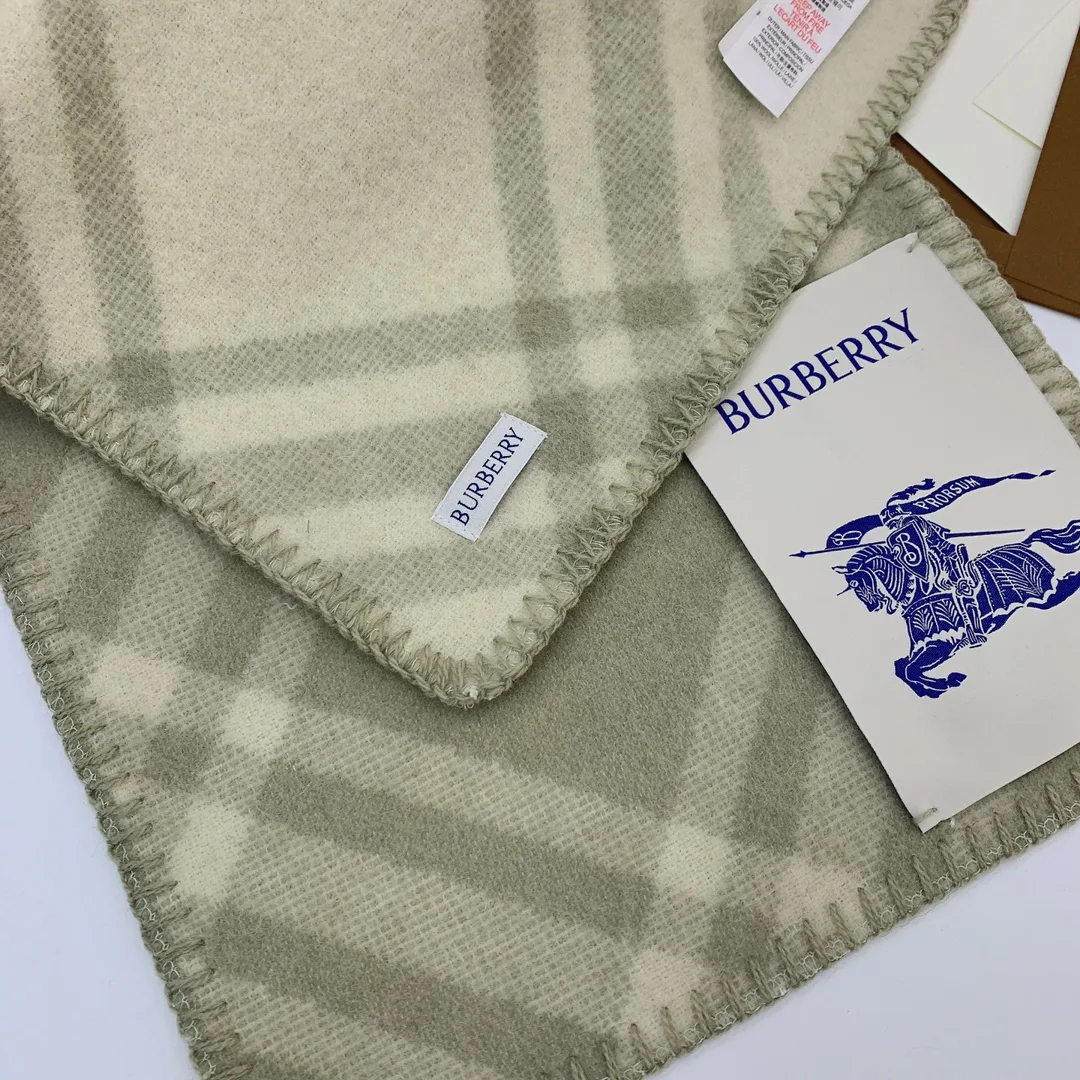 Шарфы Burberry 347543