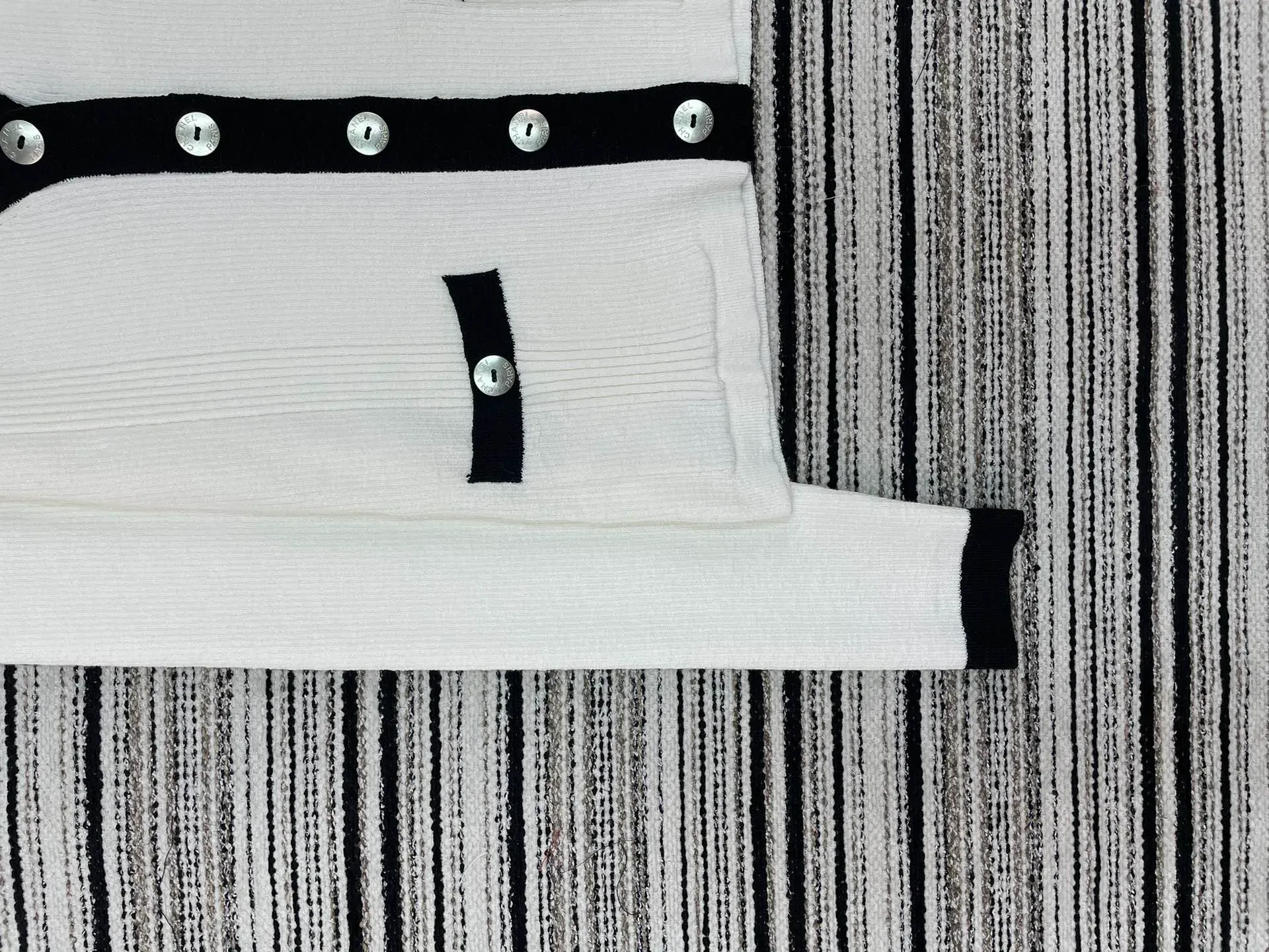 Джемперы И Свитеры Женские Chanel 6133935