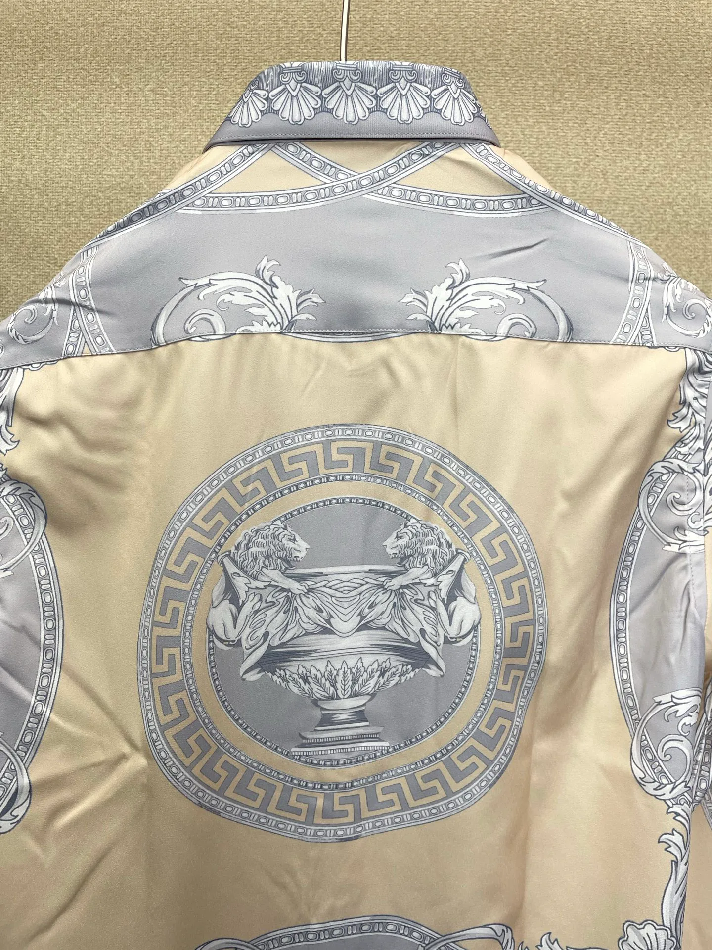 Рубашки Мужские Versace 18795838