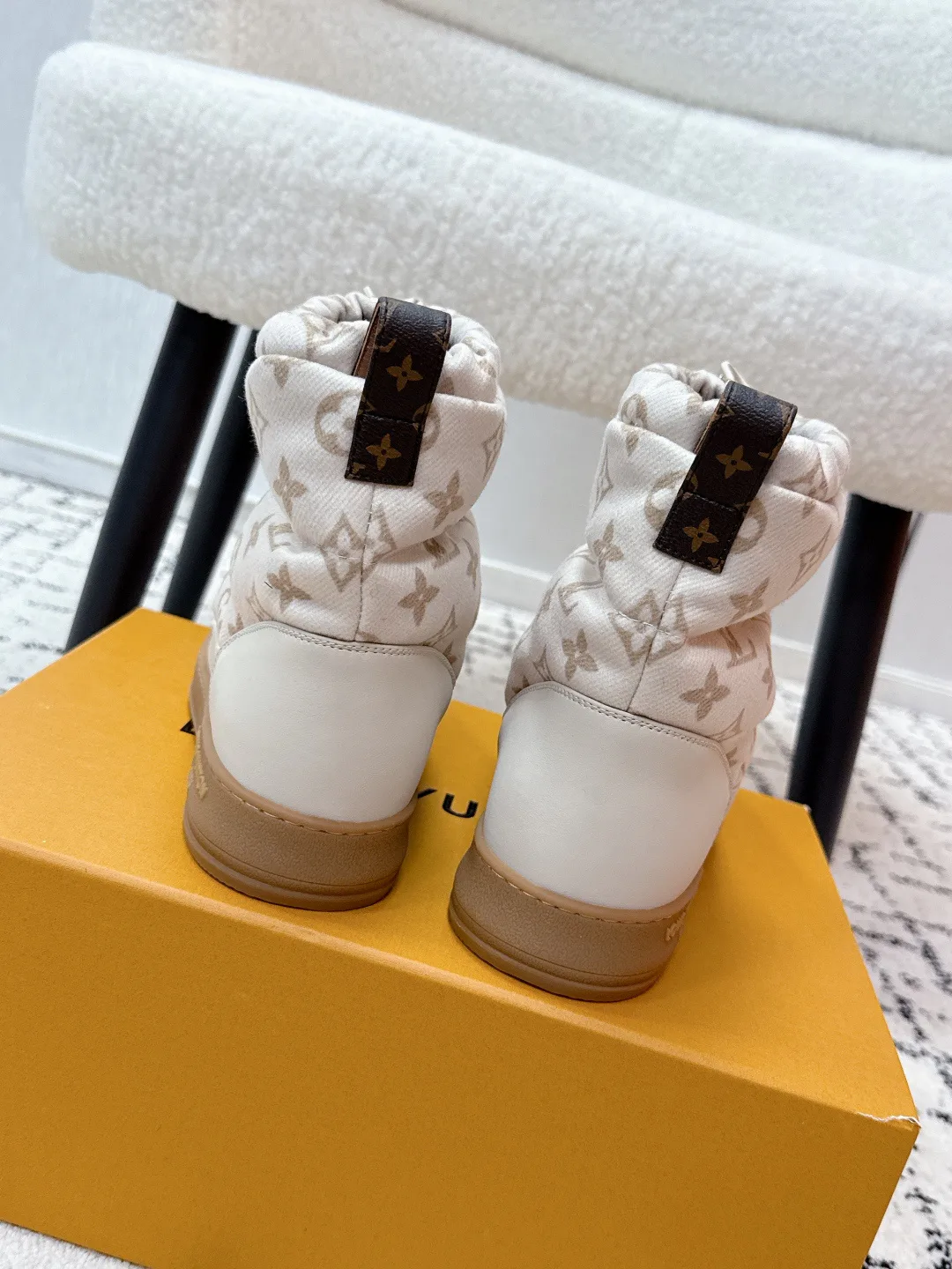 Угги Женские Louis Vuitton 442481