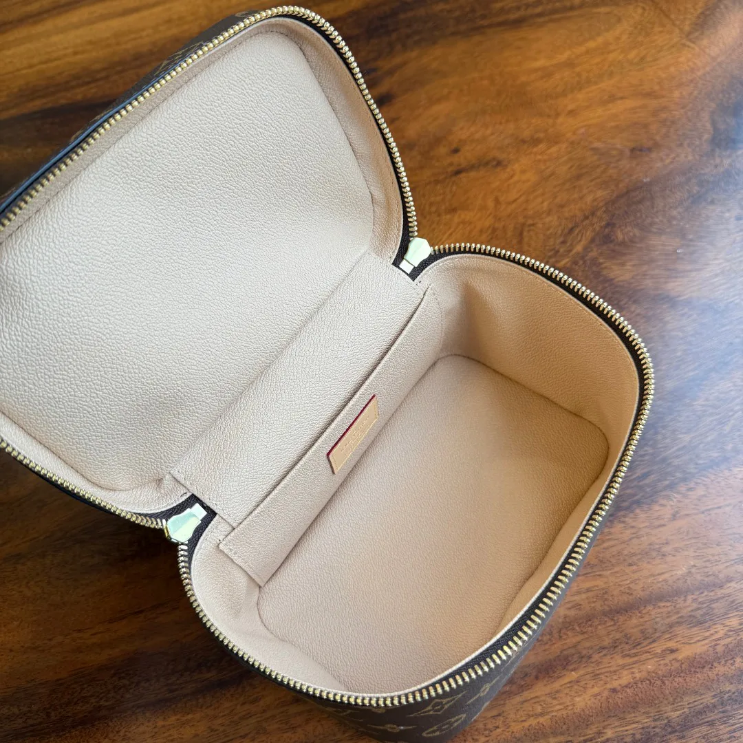 Клатчи Женские Louis Vuitton 340524