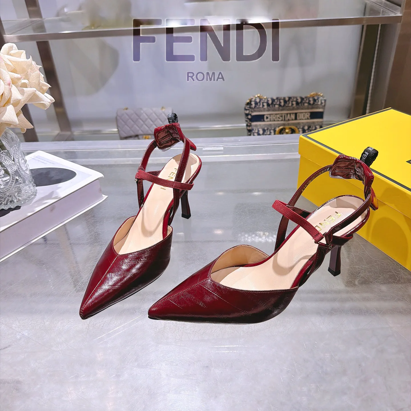 Туфли Женские Fendi 18247857