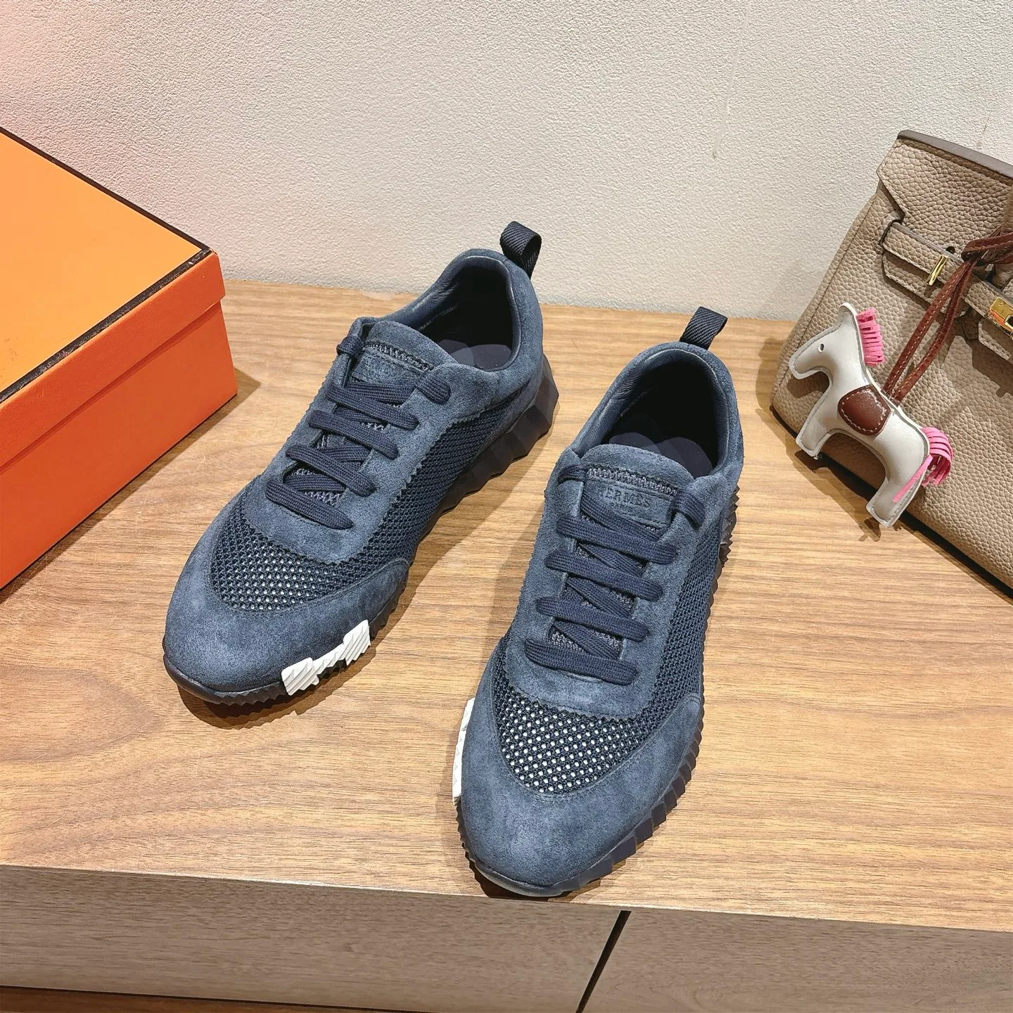 Кроссовки Женские Hermes 1872482