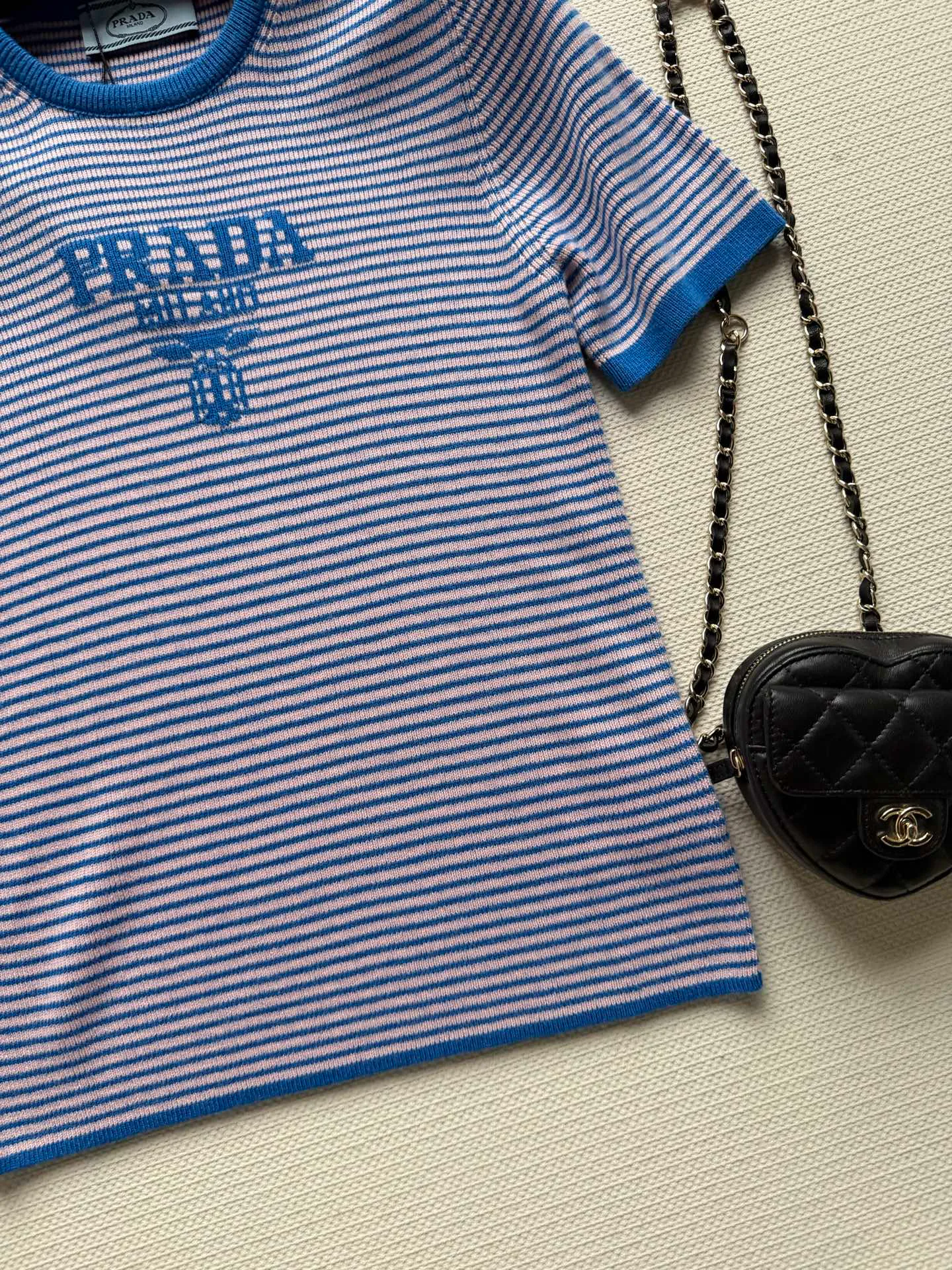 Футболки Женские Prada 10993246