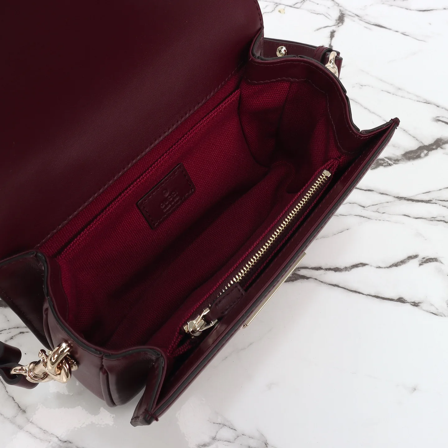 Классические Сумки Женские Gucci 18210727
