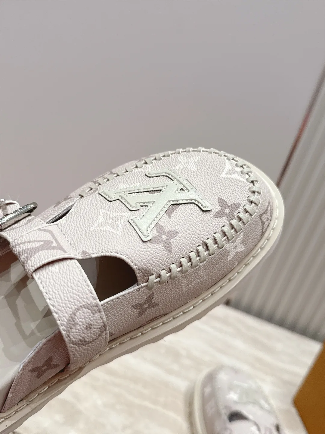 Мюли И Сабо Женские Louis Vuitton 18187129