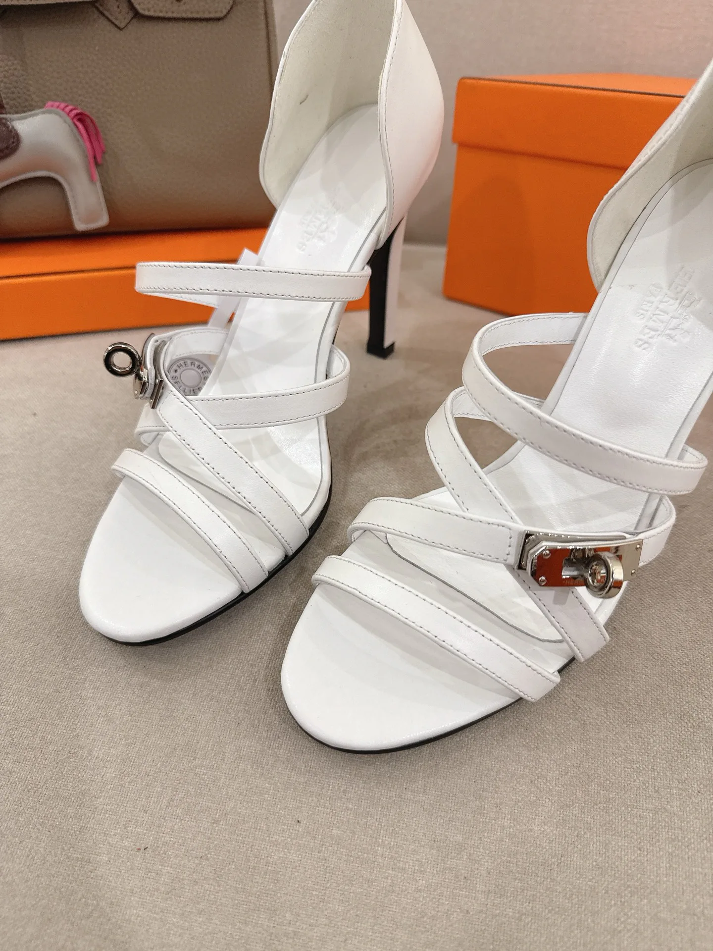 Босоножки Женские Hermes 10847637