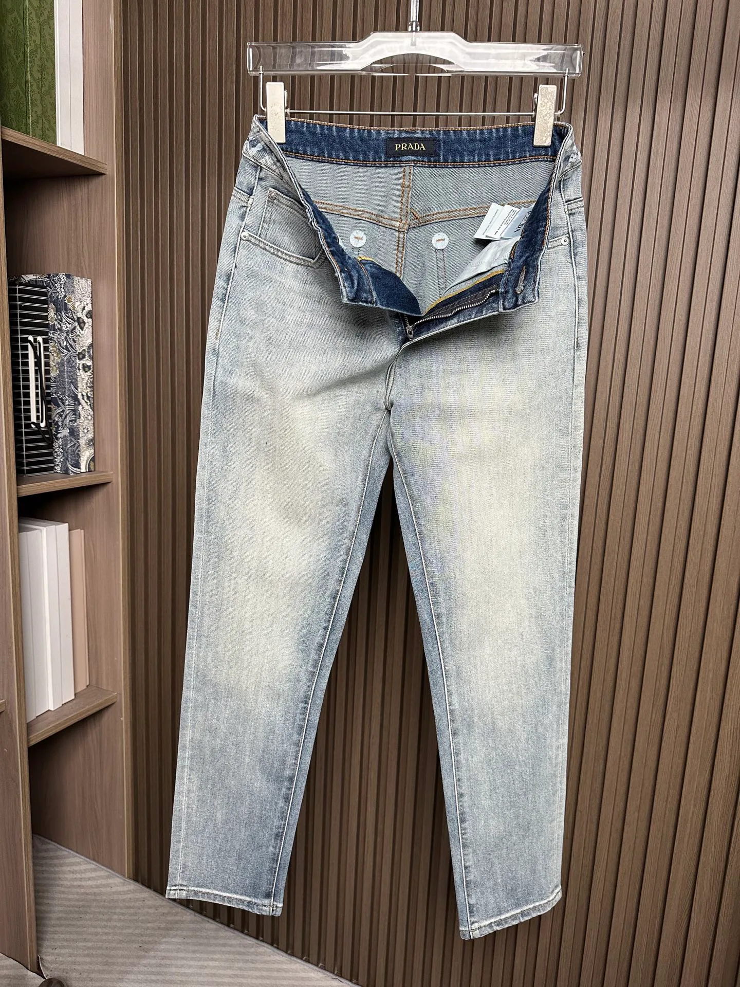 Джинсы Женские Prada 12192792